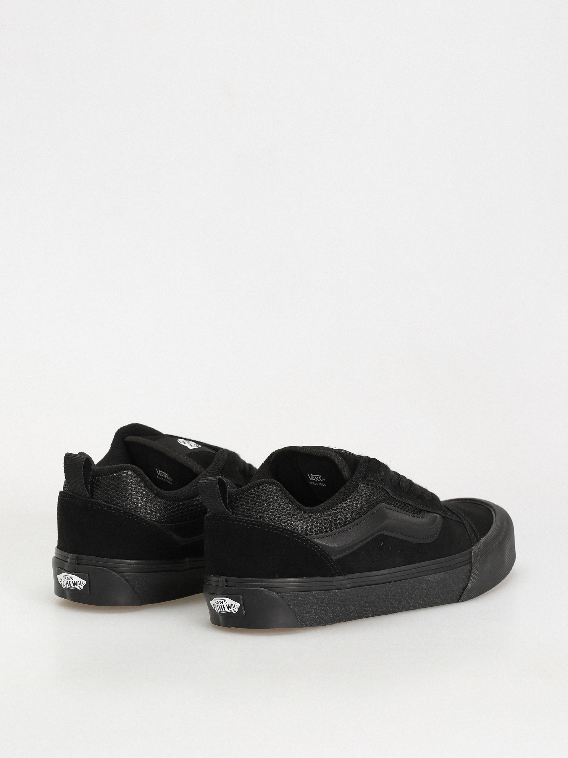 Topánky Vans Knu Skool (black/black)