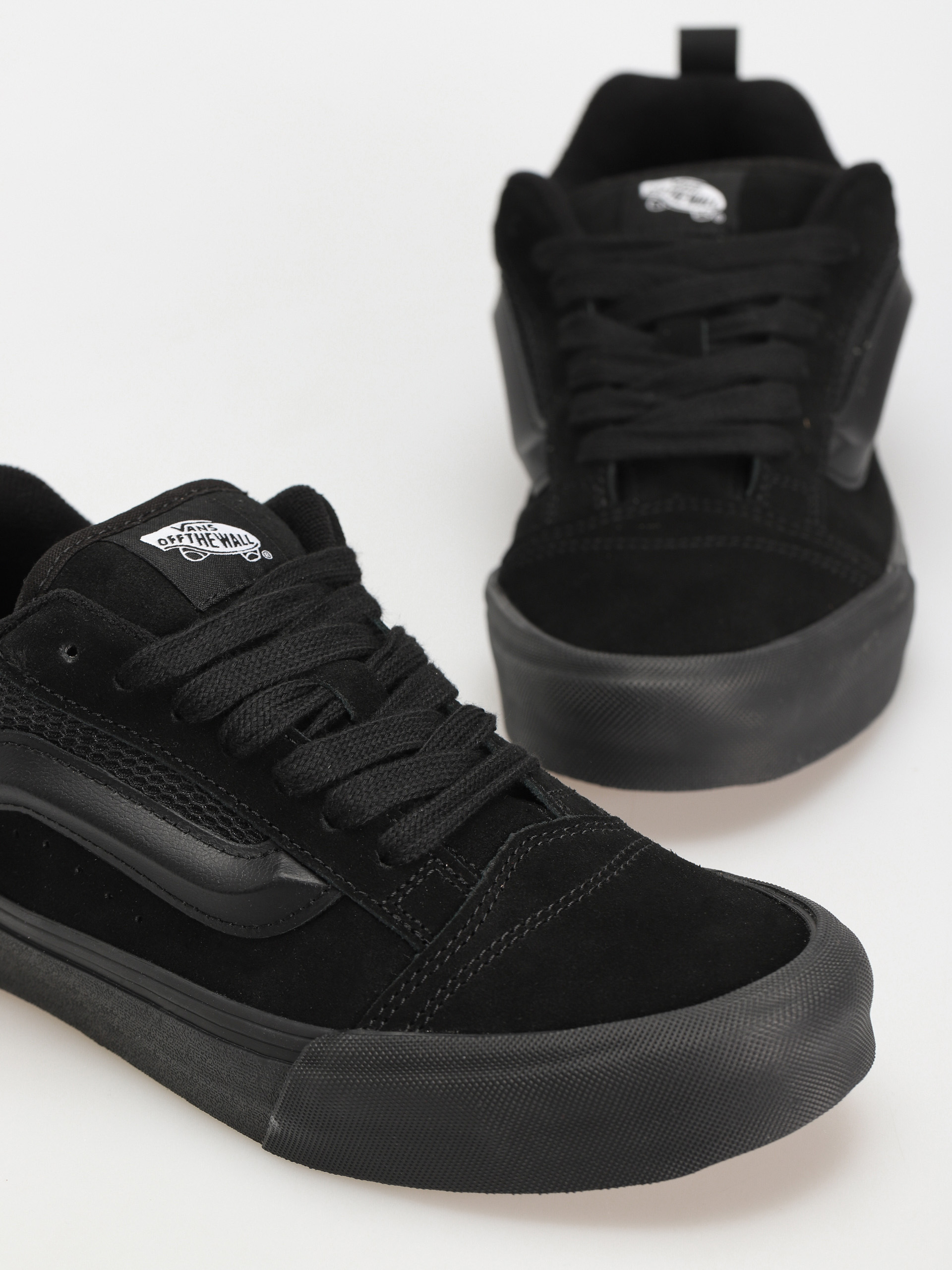 Topánky Vans Knu Skool (black/black)