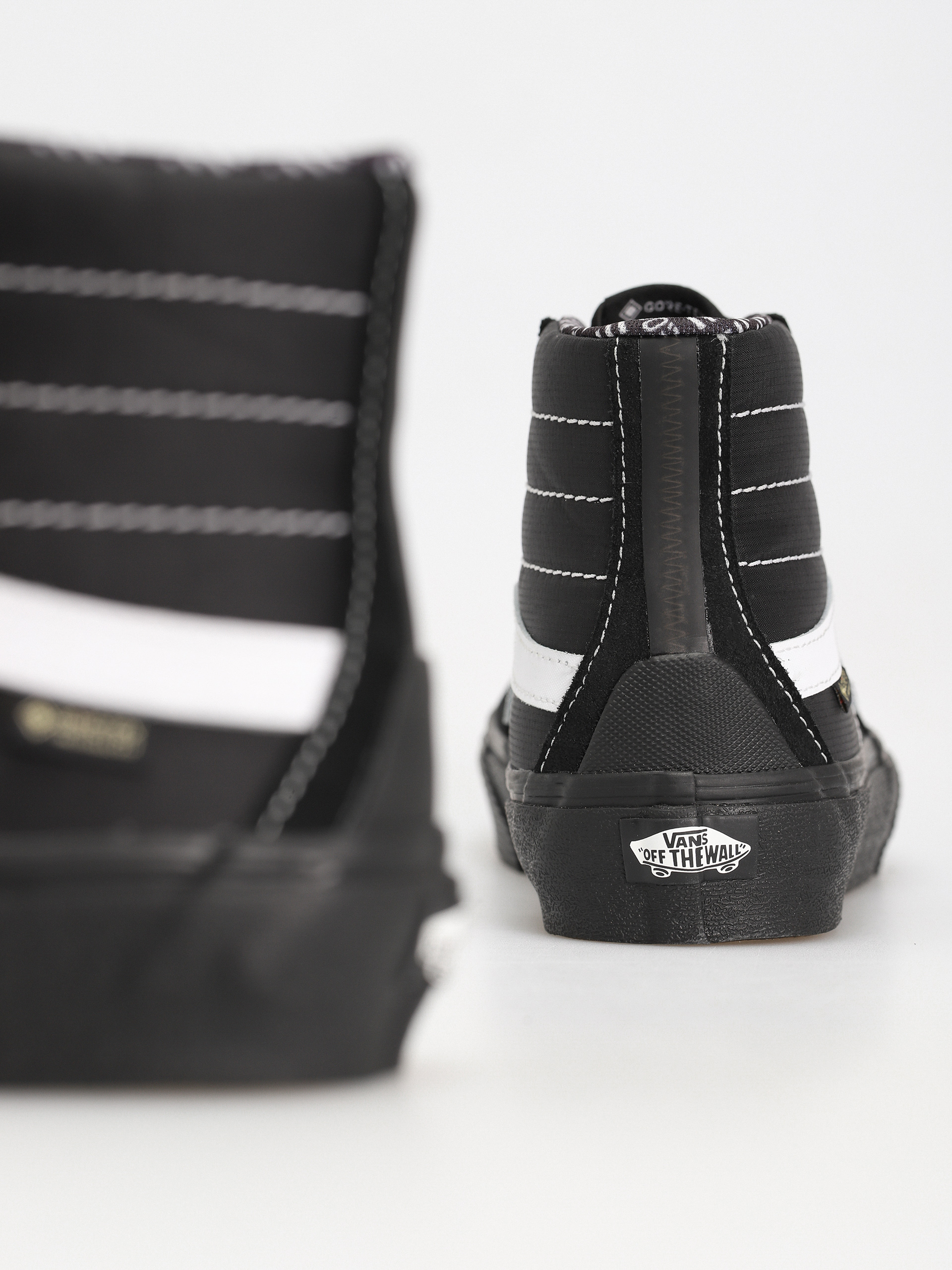 Topánky Vans Sk8 Hi Gore Tex (gore tex black)
