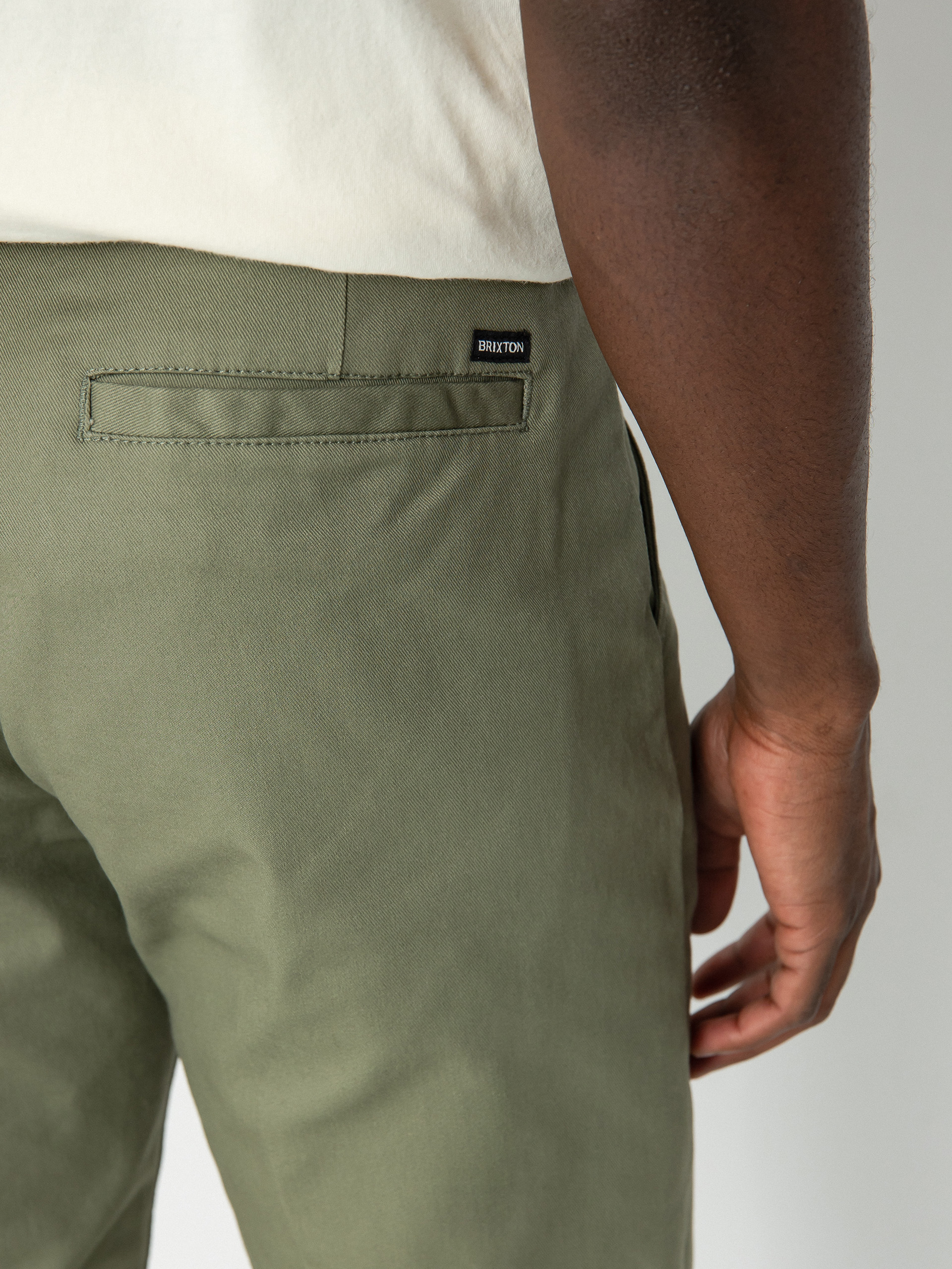 Nohavice Brixton Choice Chino Regular (olive surplus)