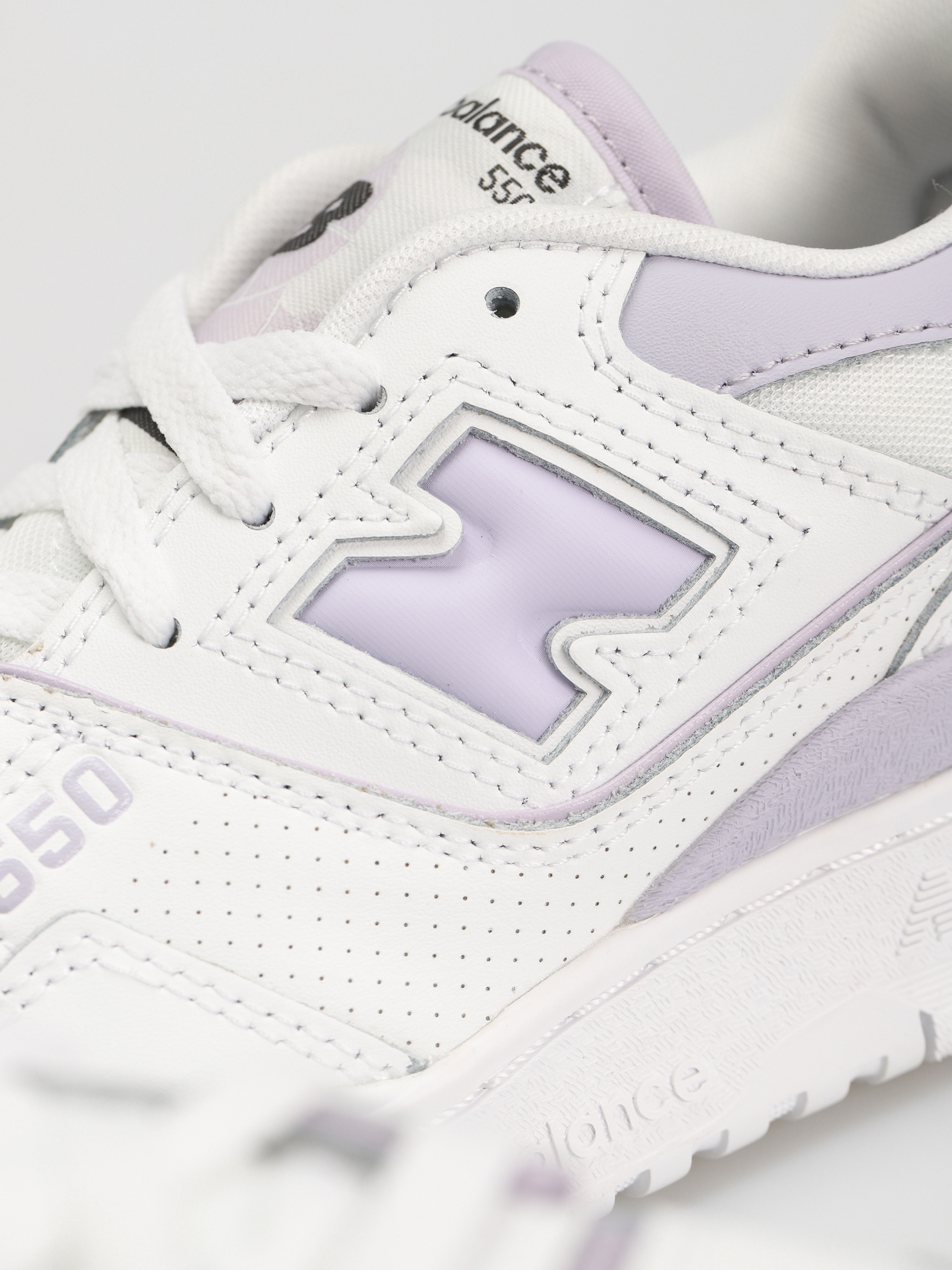 Topánky New Balance 550 Wmn (white)