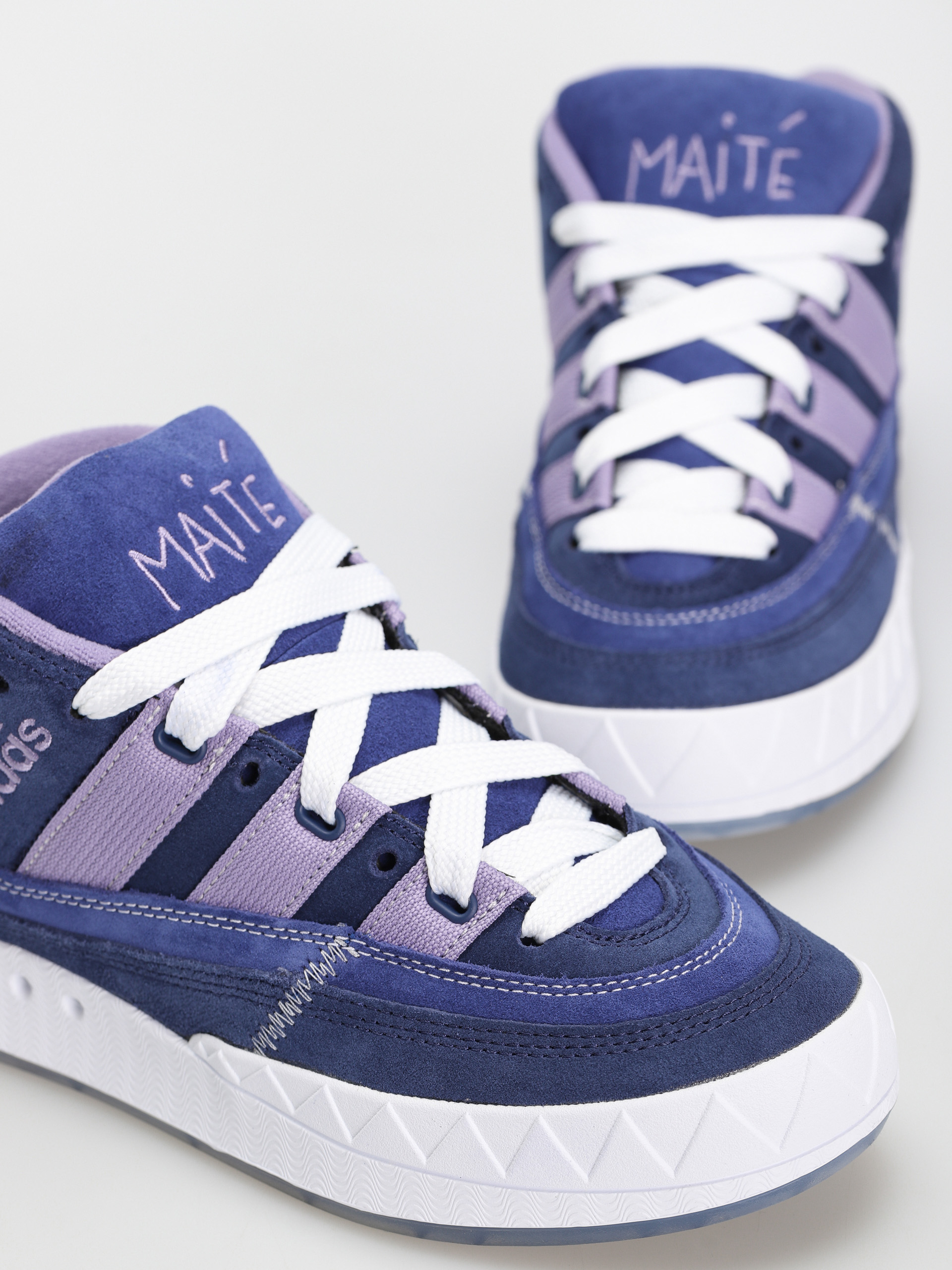 Topánky adidas Adimatic Mid X Maite Steenhoudt (victory blue/magic lilac/dark blue)