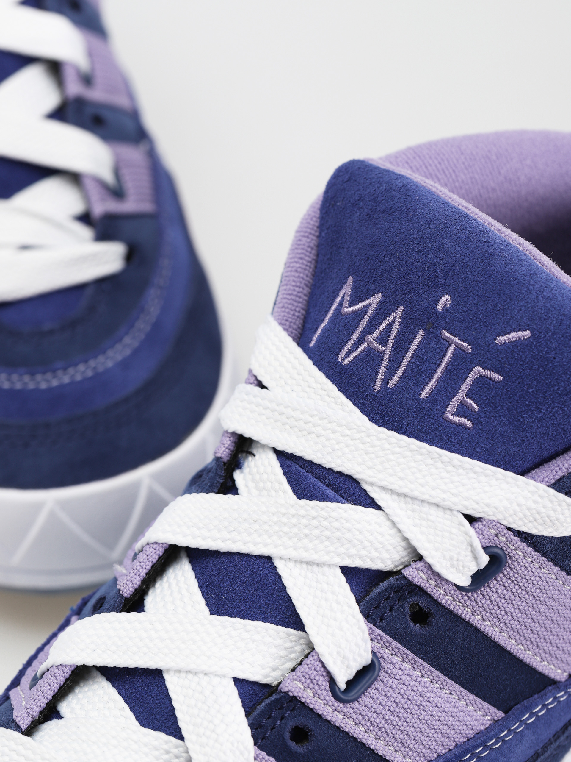 Topánky adidas Adimatic Mid X Maite Steenhoudt (victory blue/magic lilac/dark blue)