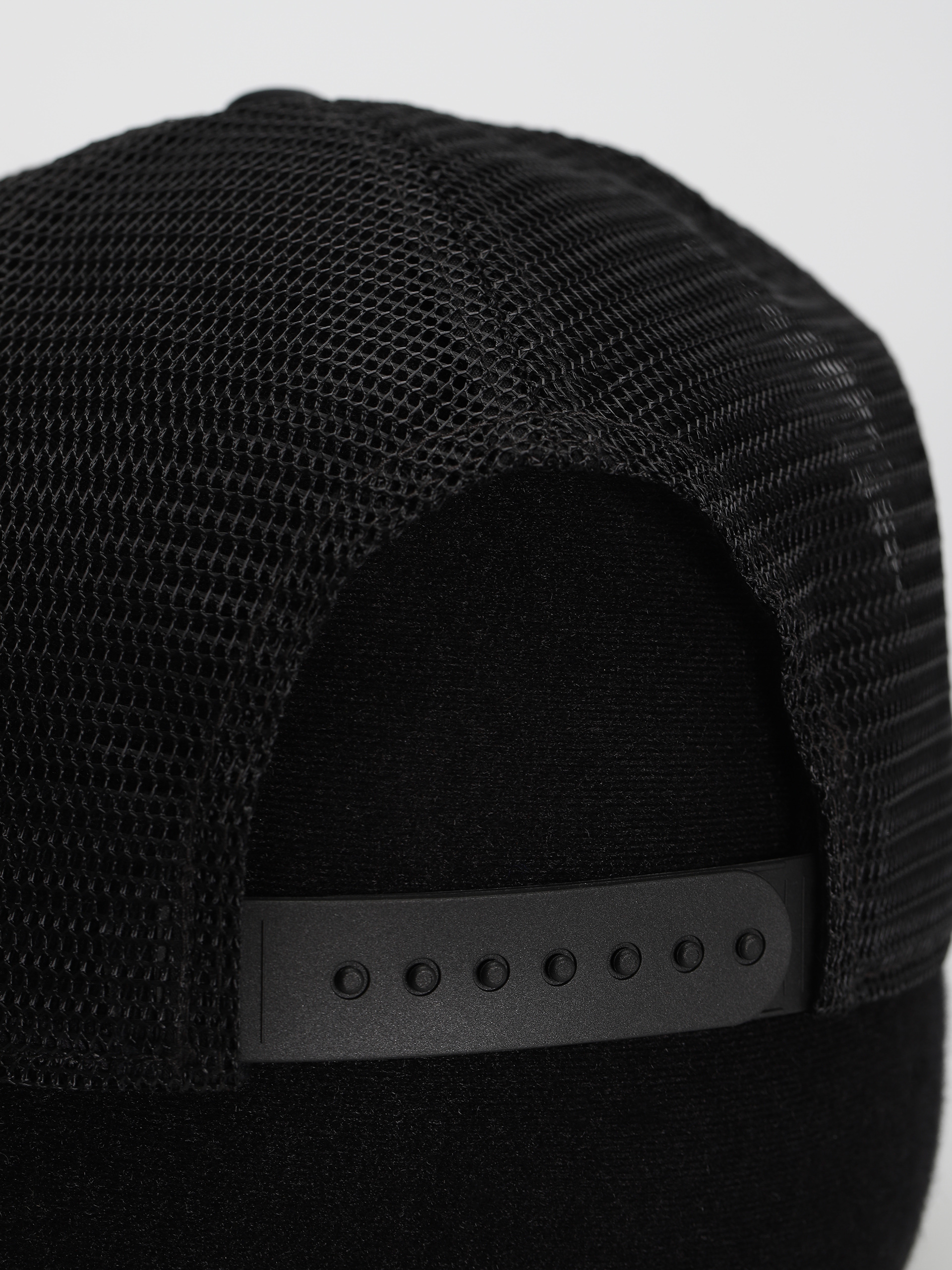 Šiltovka Nike SB Dri FIT Rise (black/black/black)