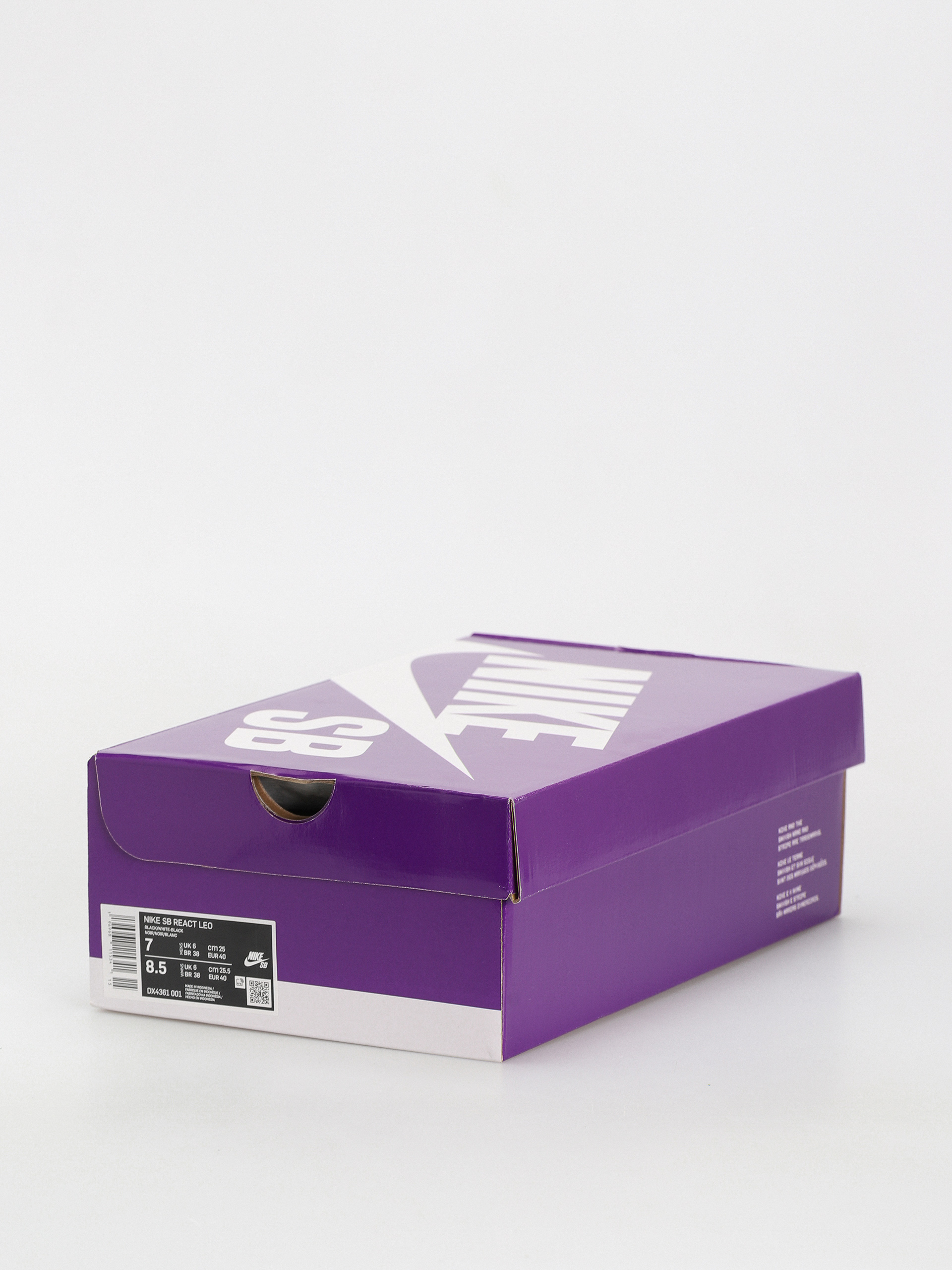 Topánky Nike SB React Leo (black/white black gum light brown)