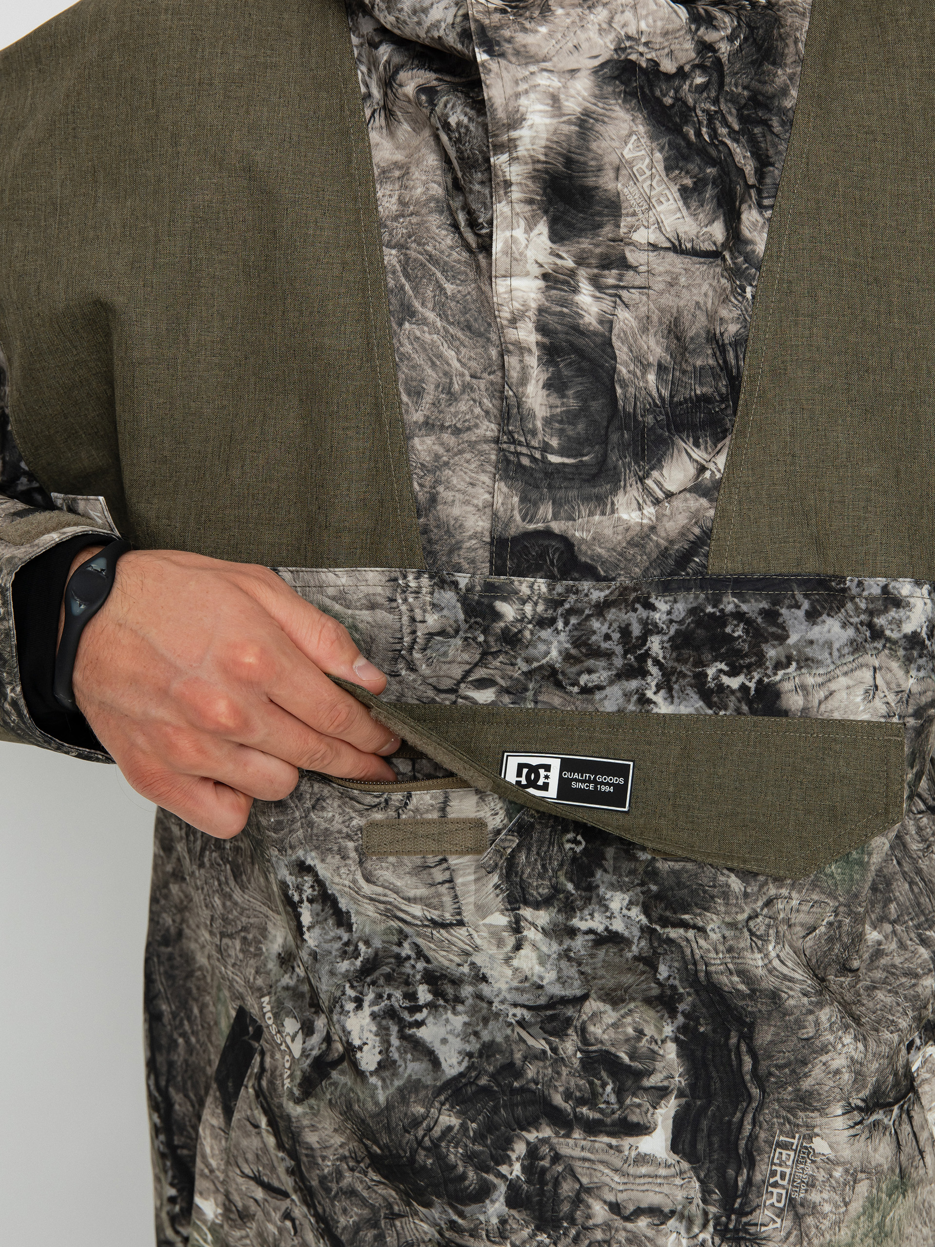 Pánska Snowboardová bunda DC 43 Anorak (mossy oak cyt camo)