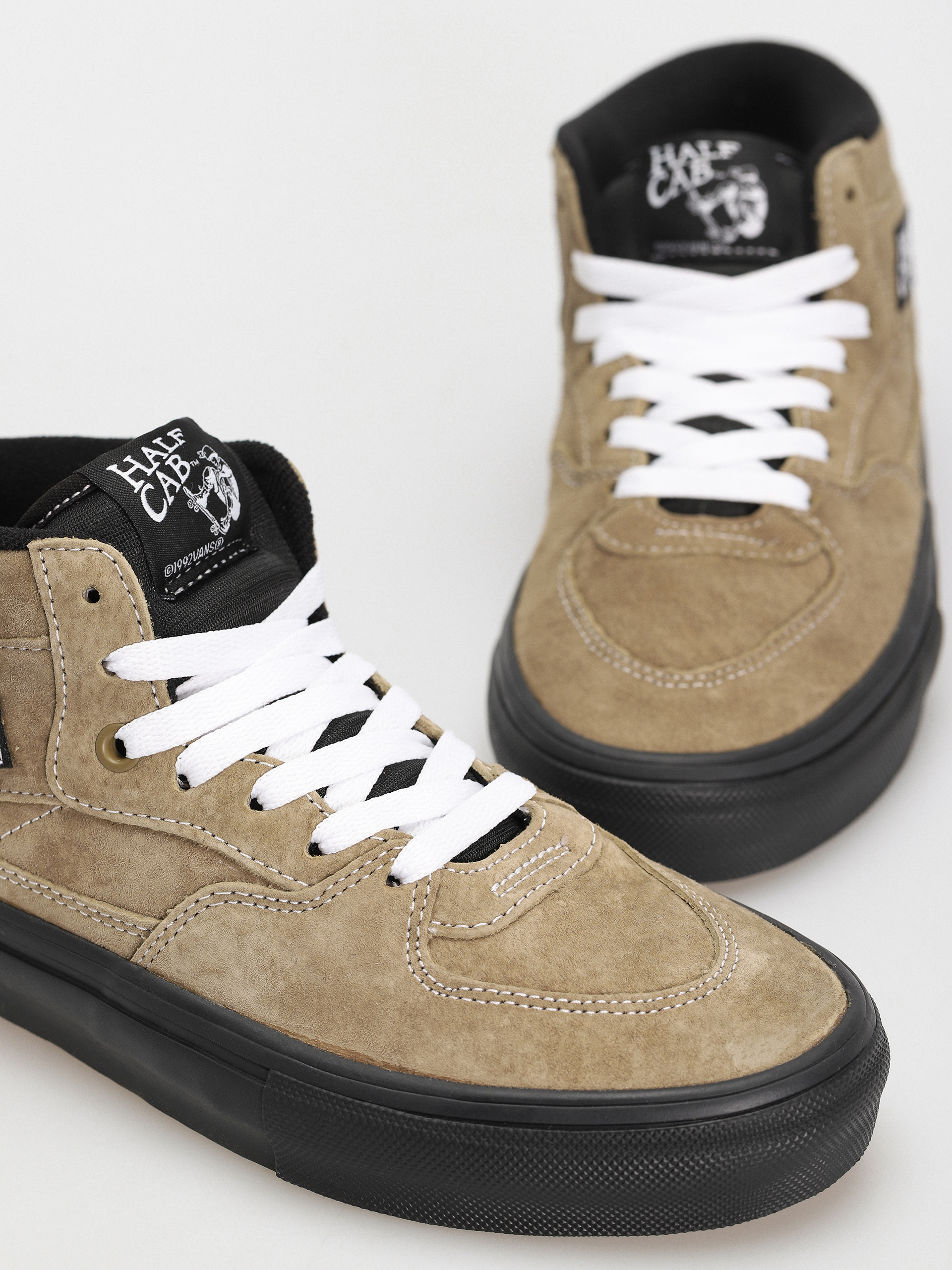 Topánky Vans Skate Half Cab (pig suede olive/black)