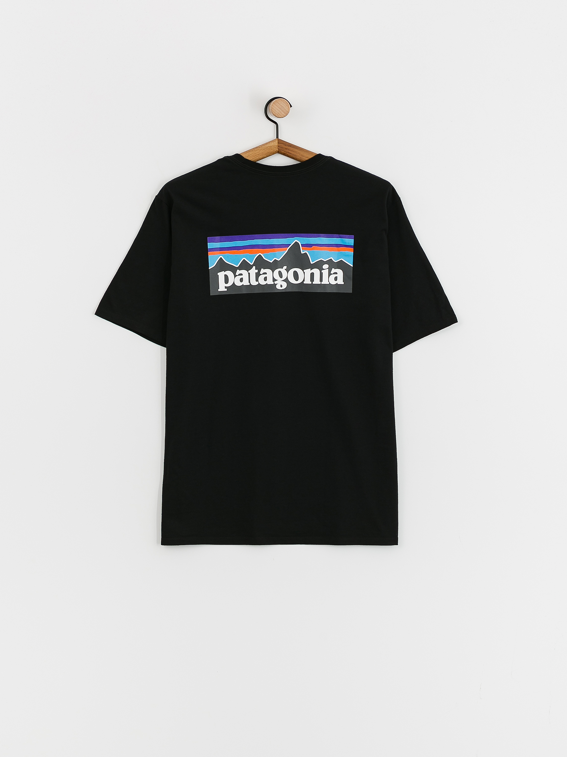 Tričko Patagonia P6 Logo Responsibili (black)