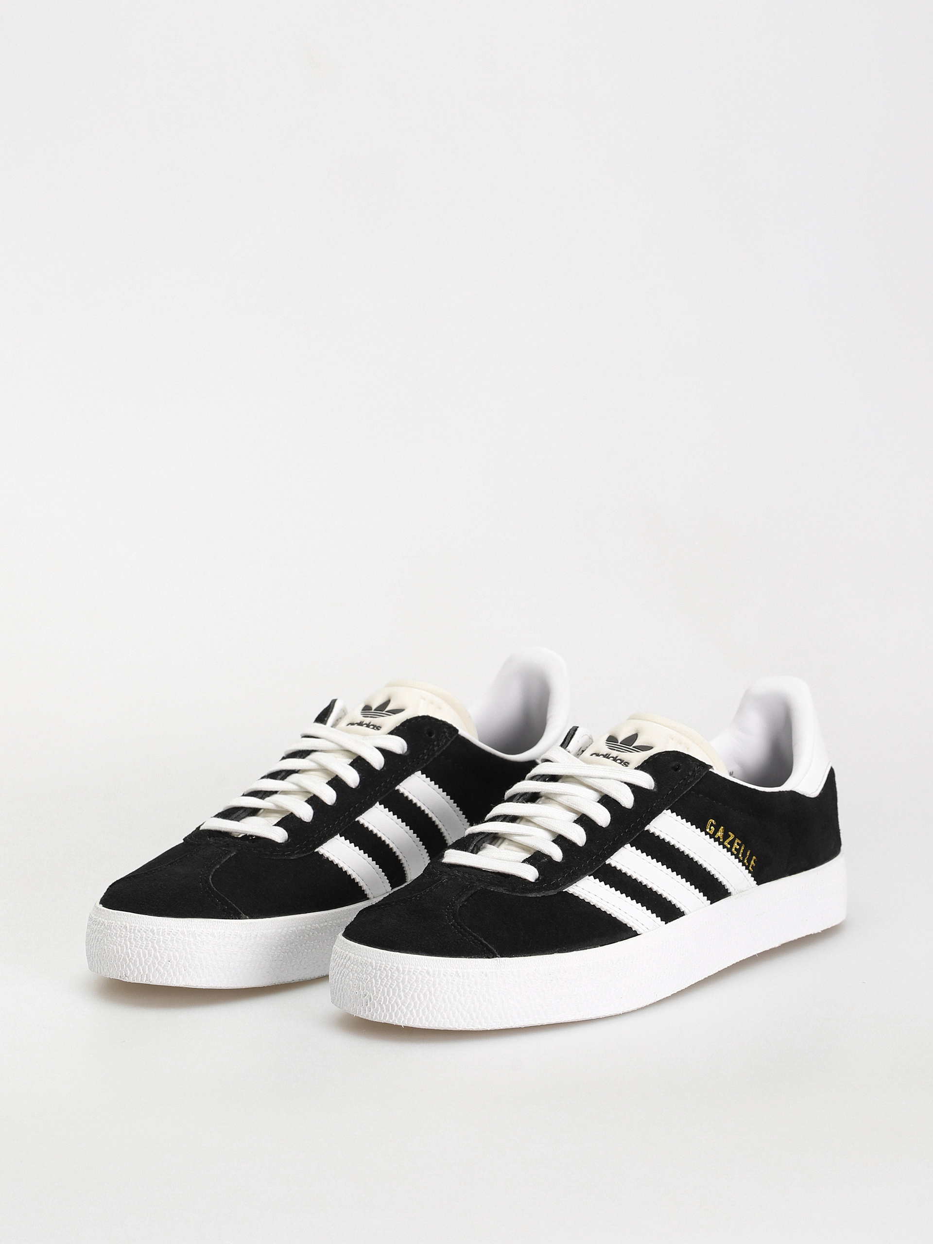 Topánky adidas Gazelle ADV (core black/cloud white/gold metallic)