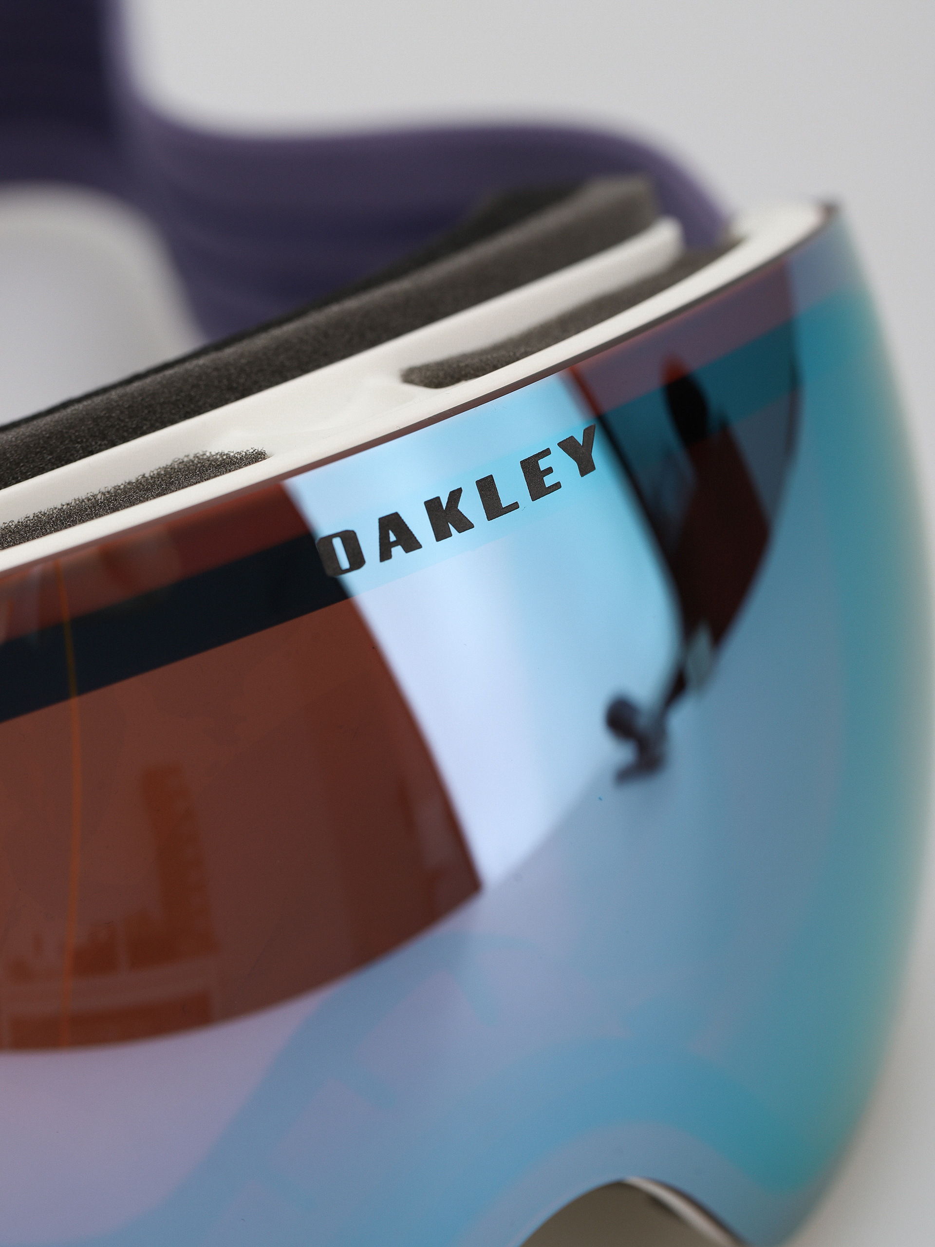 Snowboardové okuliare Oakley Flight Deck M (matte lilac/prizm sapphire iridium)