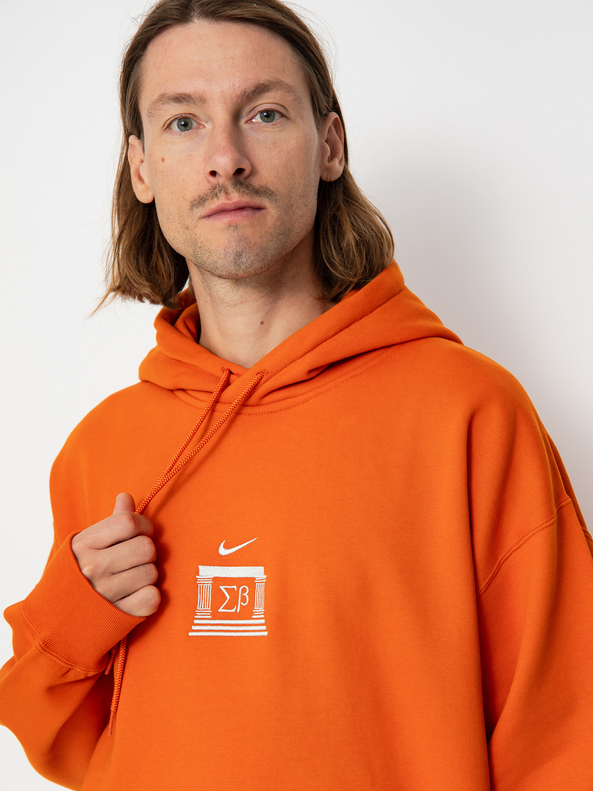 Mikina s kapucňou Nike SB Veikos GFX HD (campfire orange/light bone)