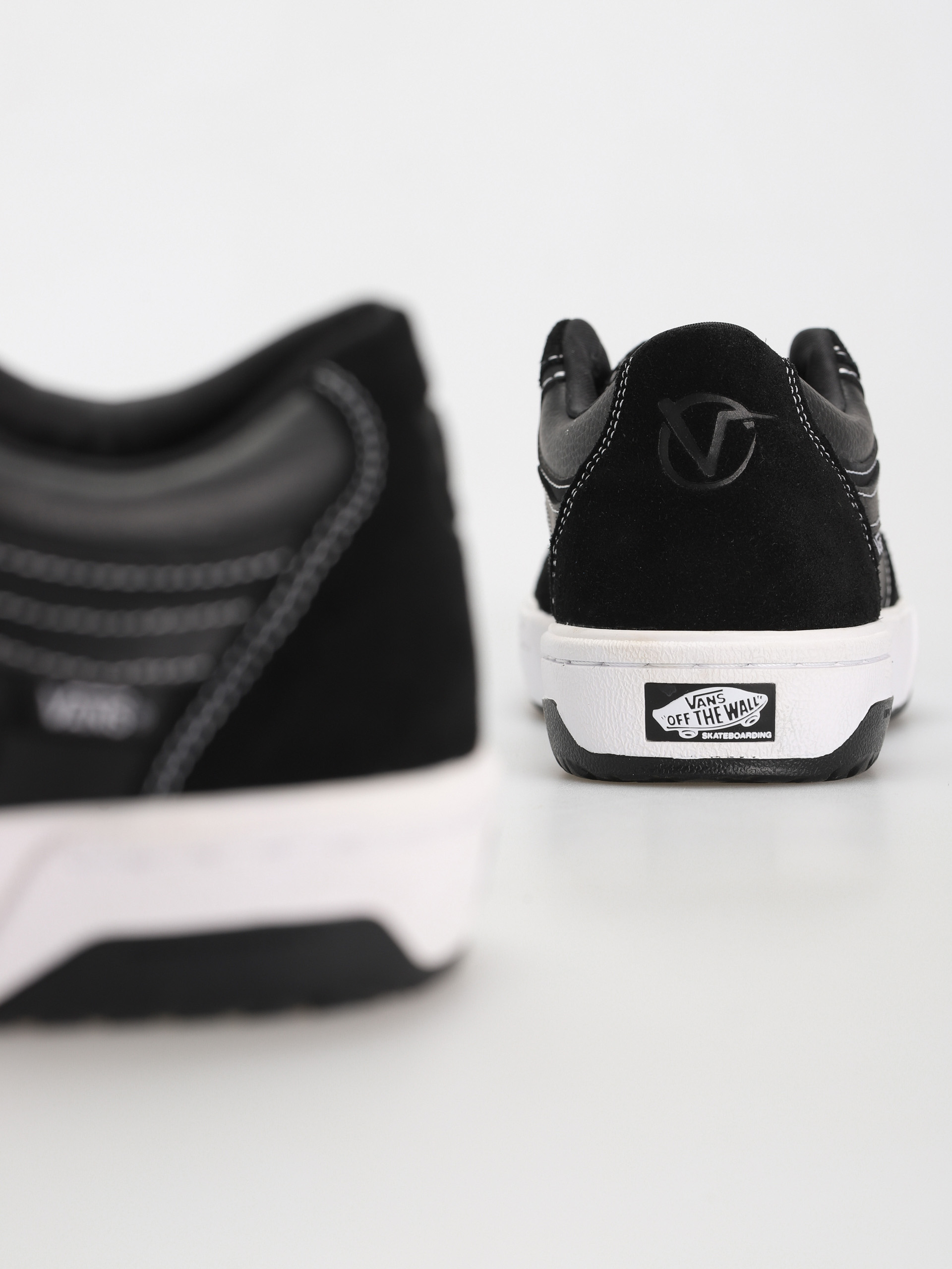 Topánky Vans Skate Rowan 2 (black/white)