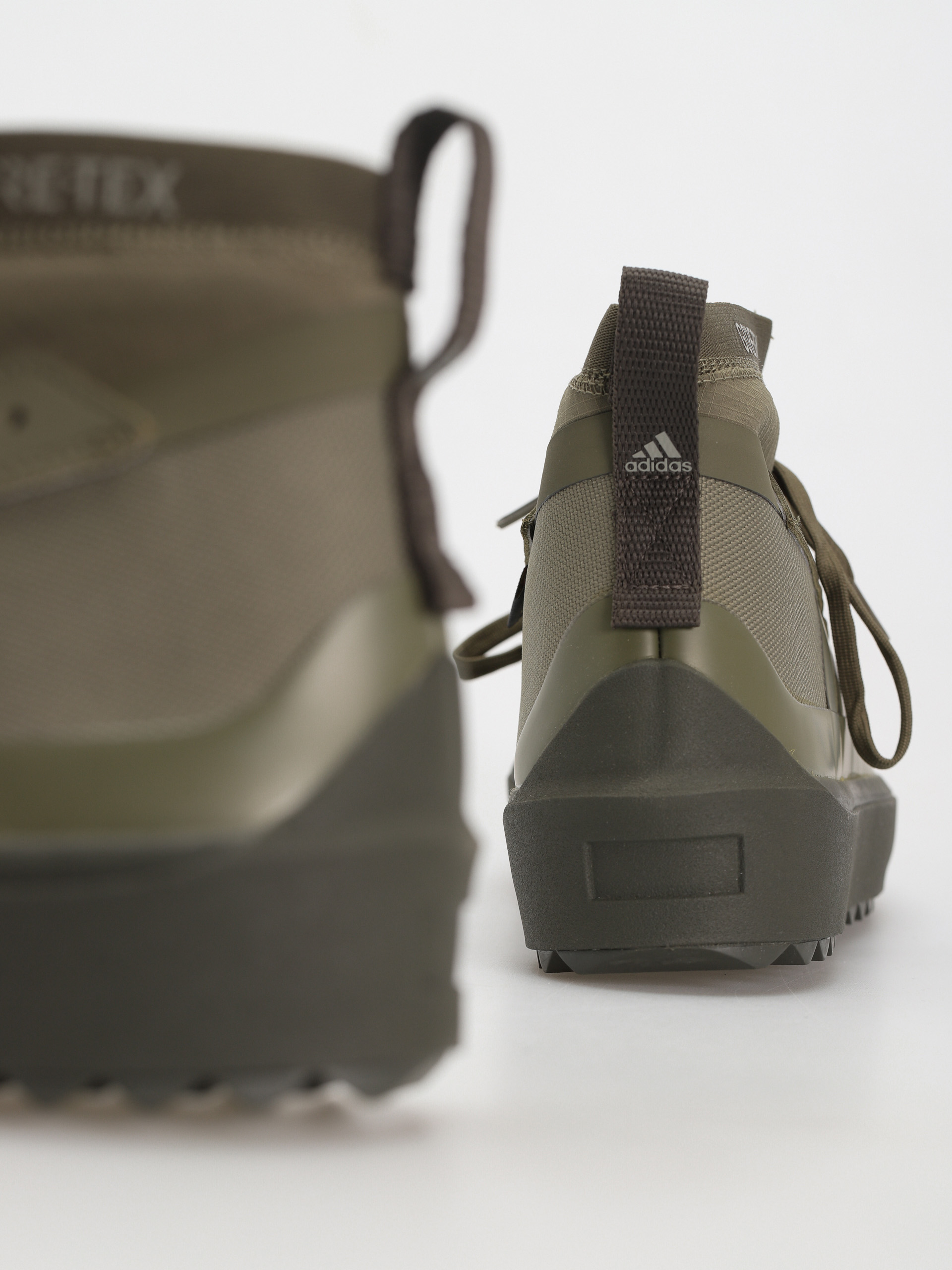 Topánky adidas Originals Znsored Hi Gtx (olistr/olistr/shaoli)