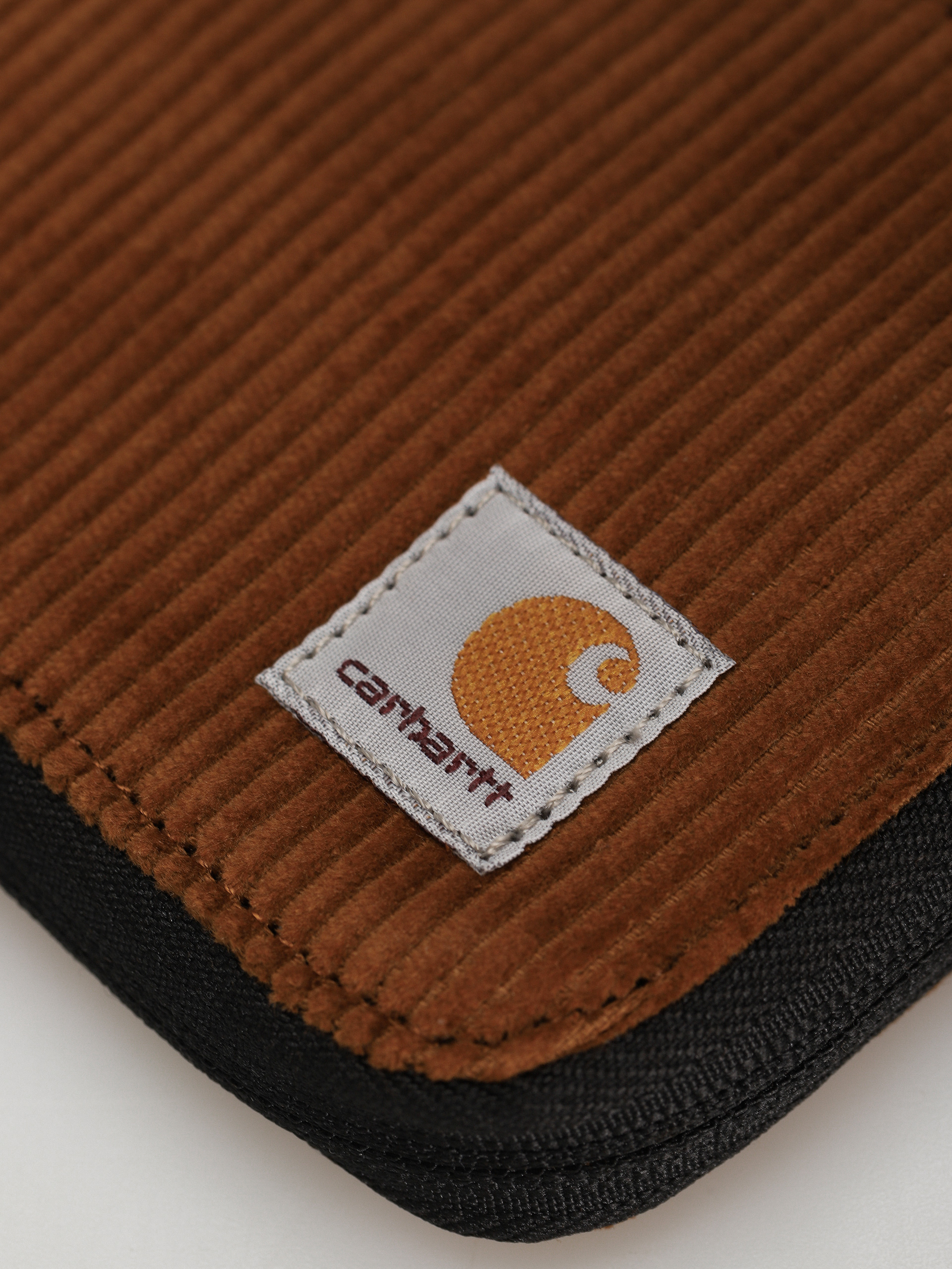 Peňaženka Carhartt WIP Flint Zip Wallet (deep h brown)