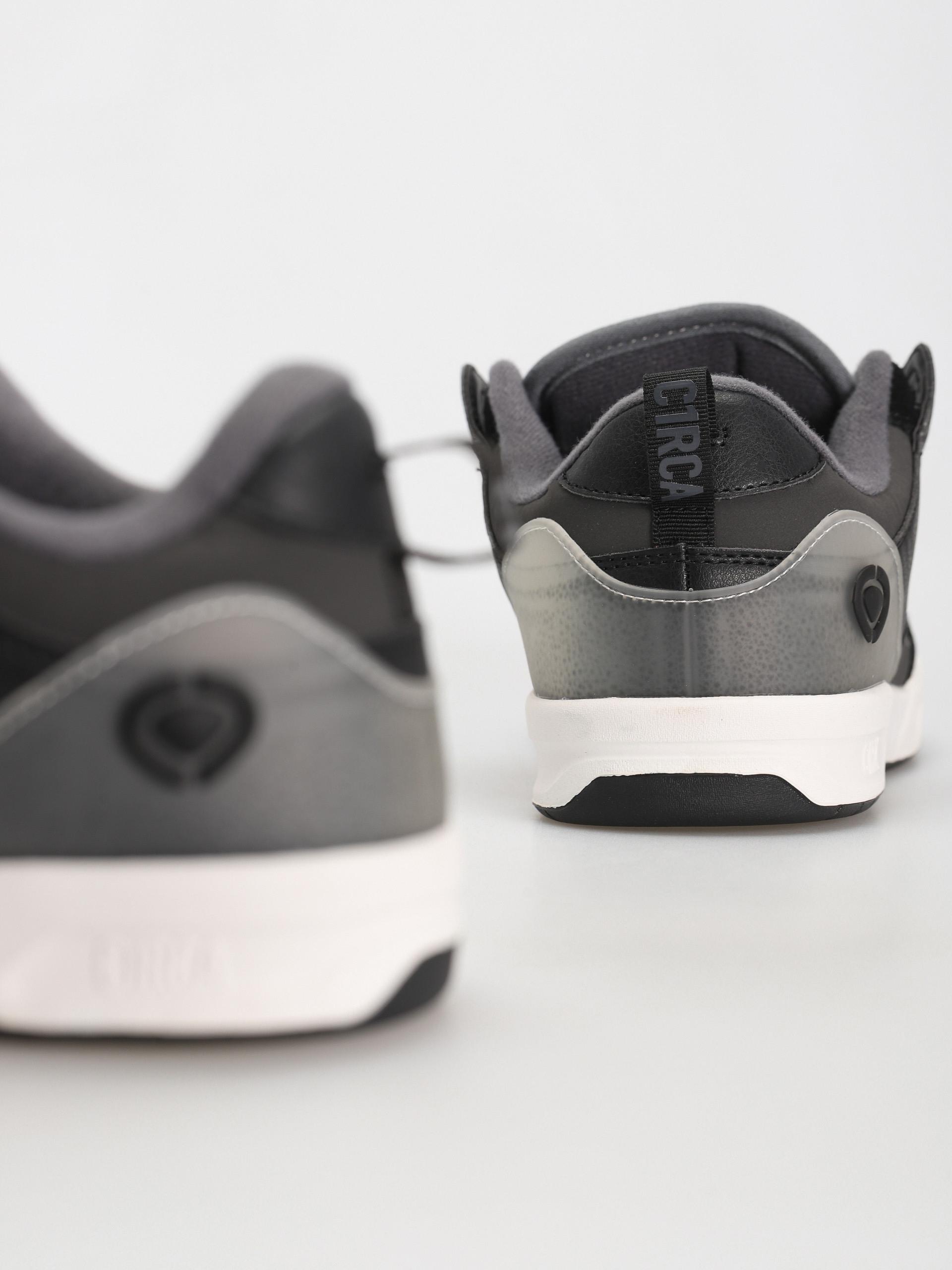 Topánky Circa Tave Tt (shoe/dark shadow)