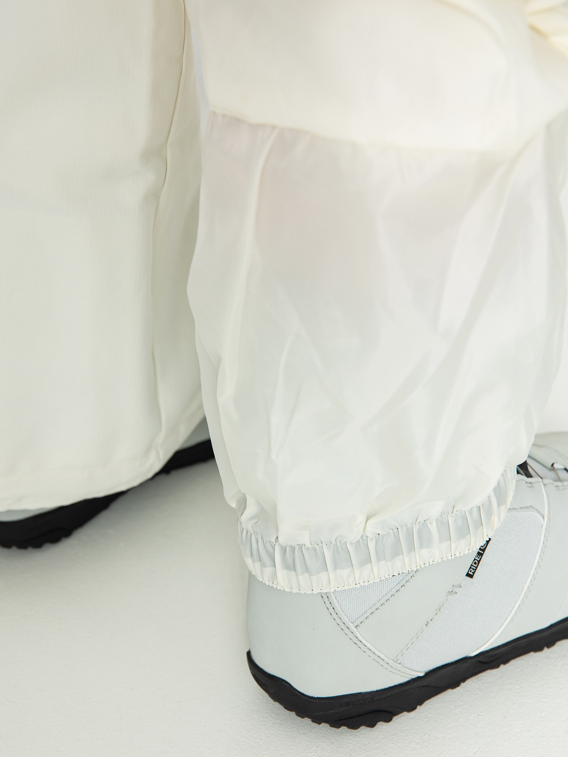 Dámske Snowboardové nohavice Roxy Passive Lines (egret)