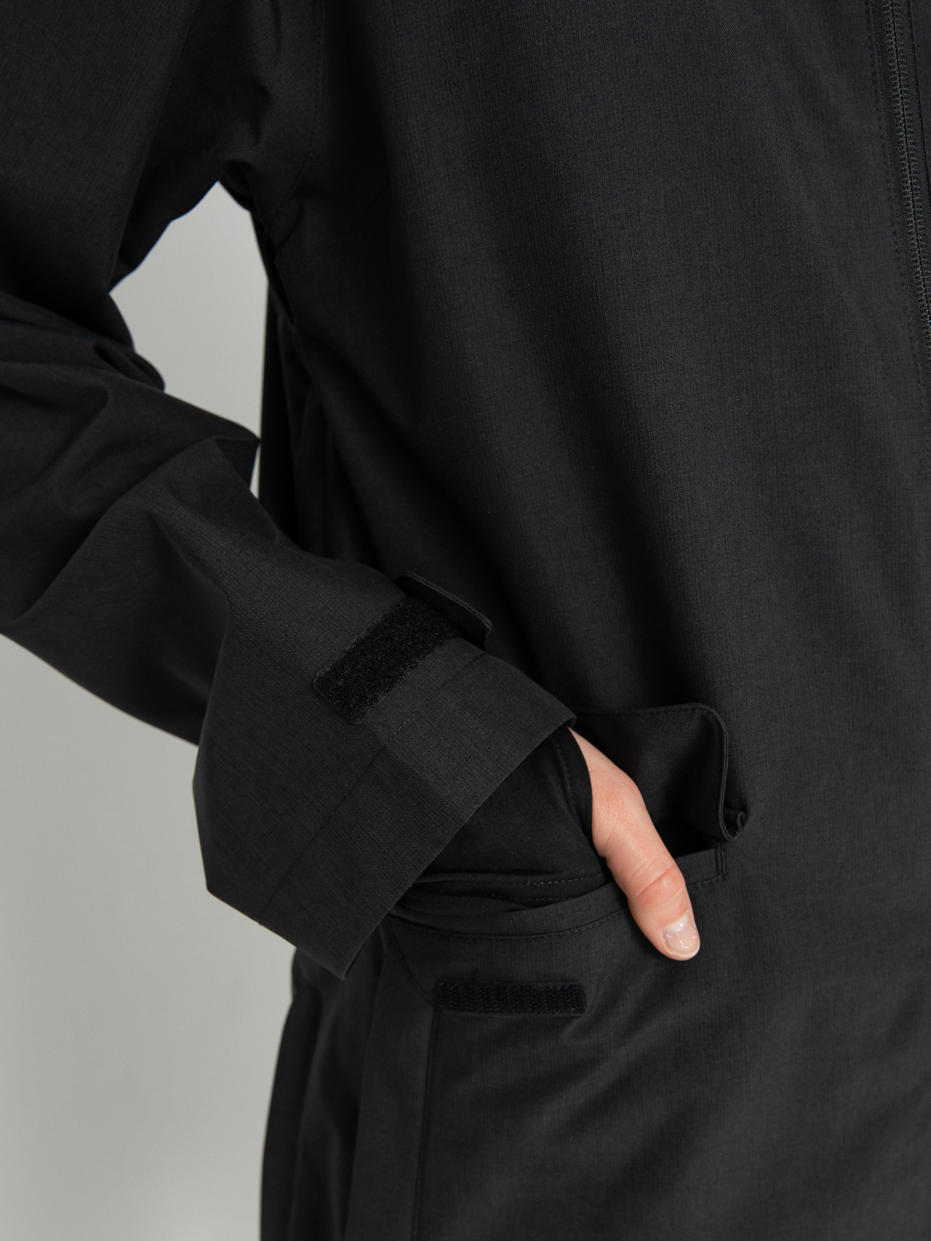 Dámska Snowboardová bunda Burton Lalik (true black)