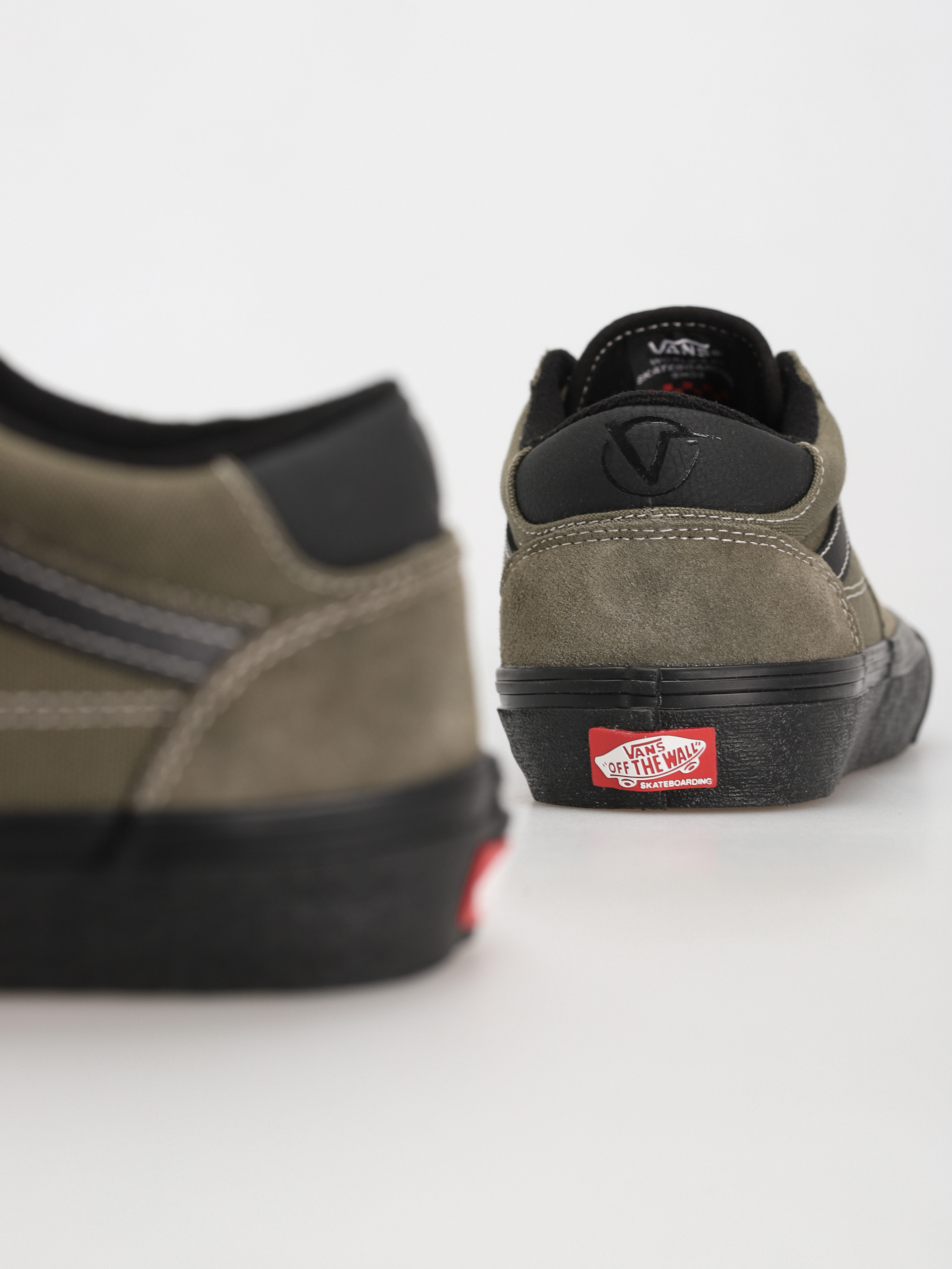Topánky Vans Rowan (olive/black)