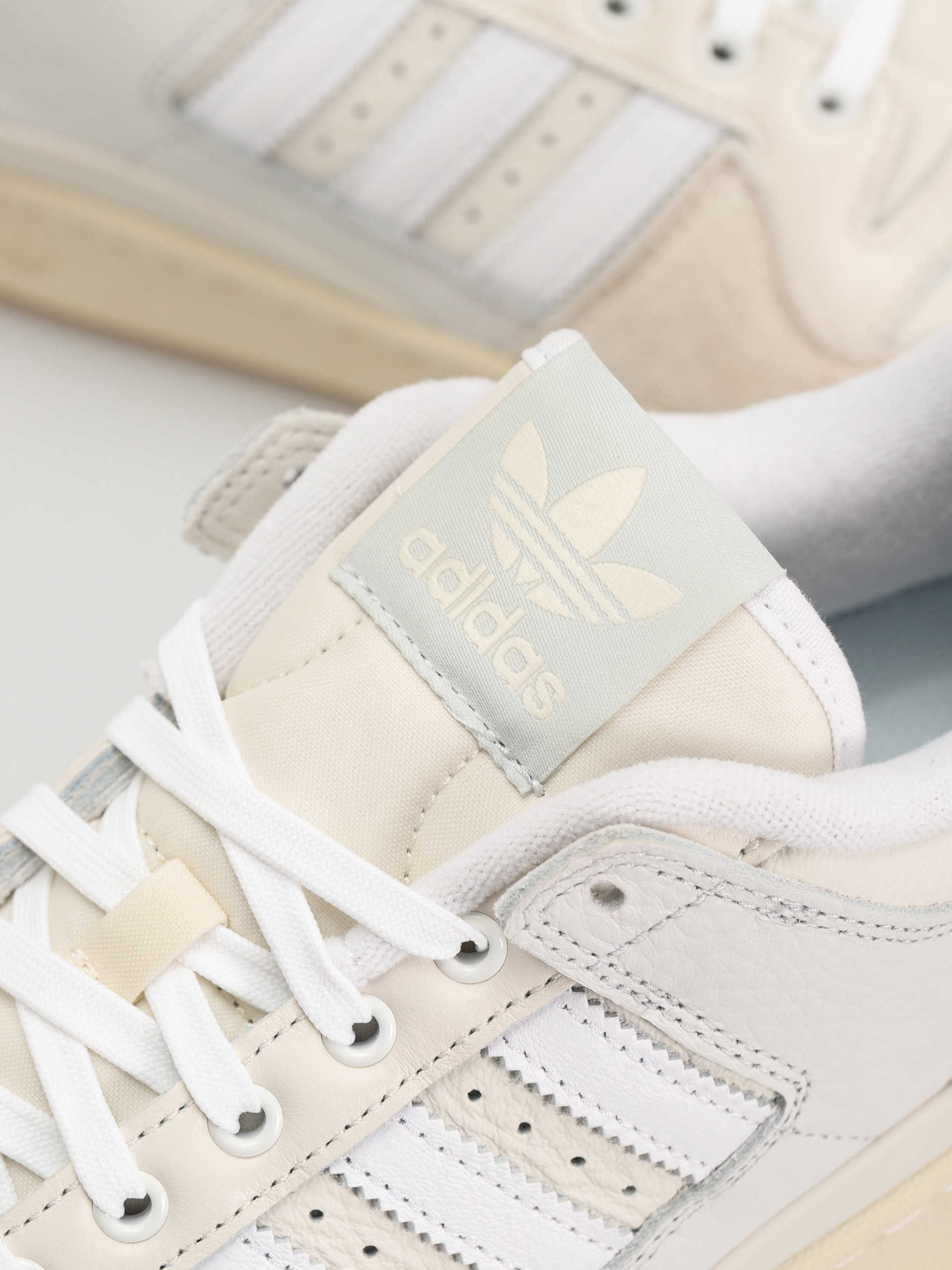 Topánky adidas Forum 84 Low ADV (cwhite/ftwwht/clowhi)