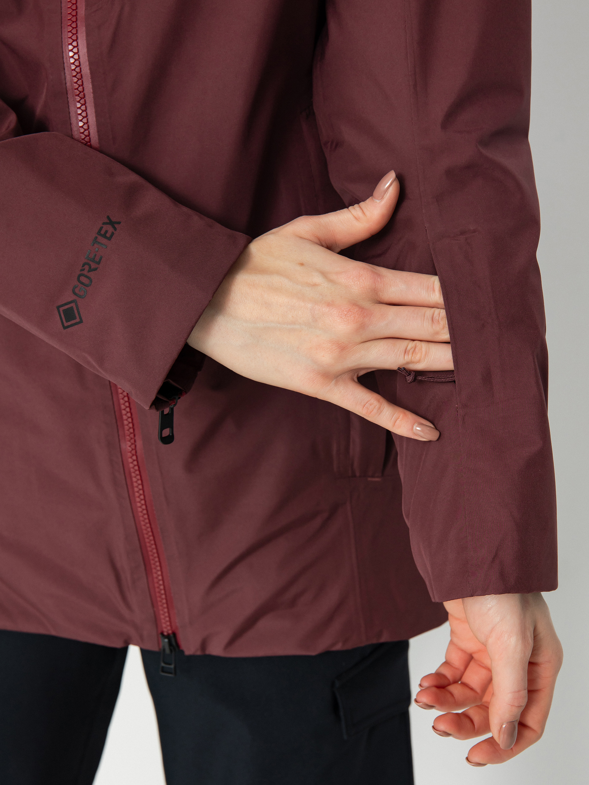 Dámska Snowboardová bunda Burton Pillowline Gore Tex (almandine)