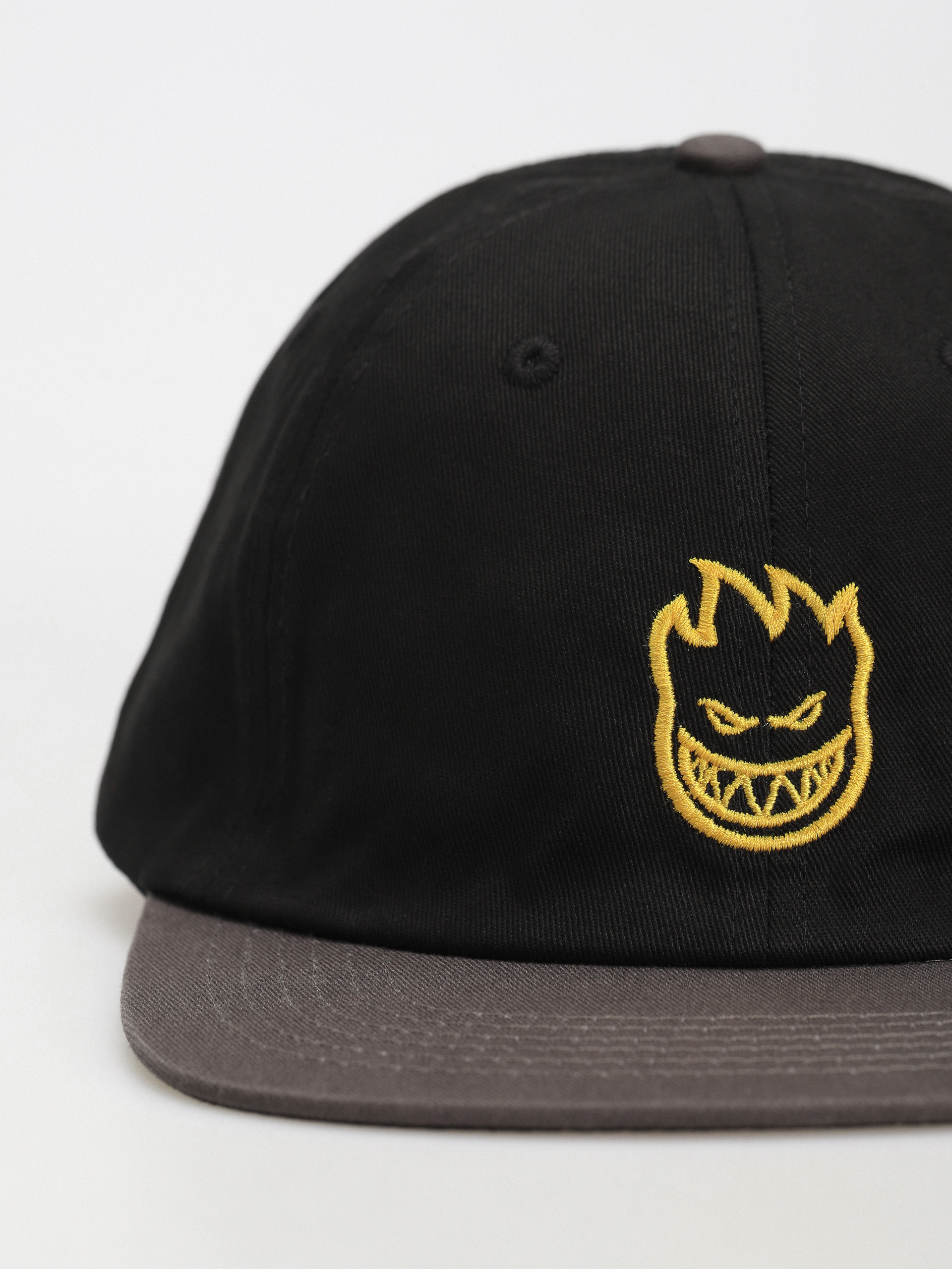 Šiltovka Spitfire Adj Lil Bh Strapback (black/charcoal/gold)