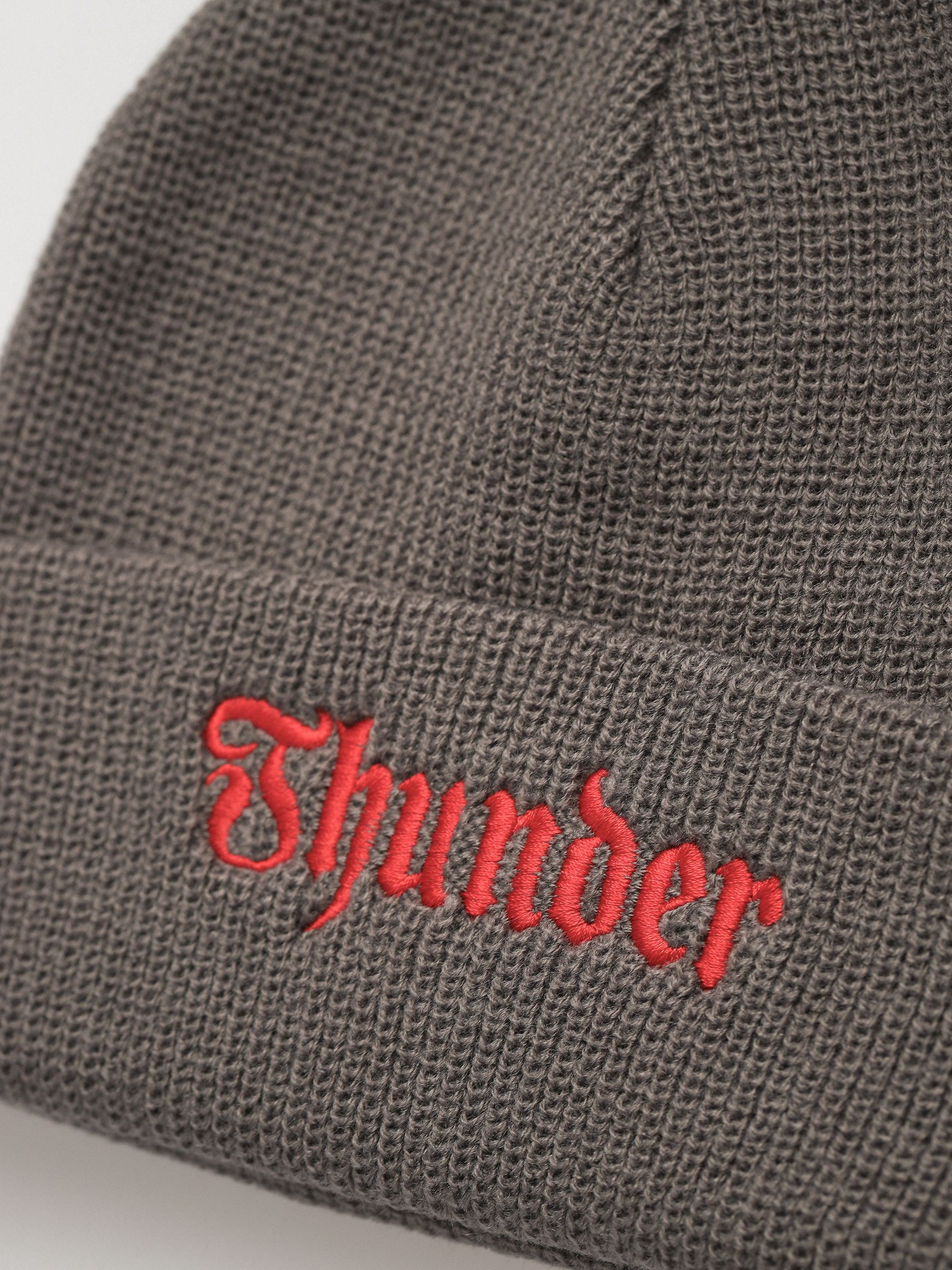 Čiapka Thunder Script Cuff Beanie (charcoal/red)