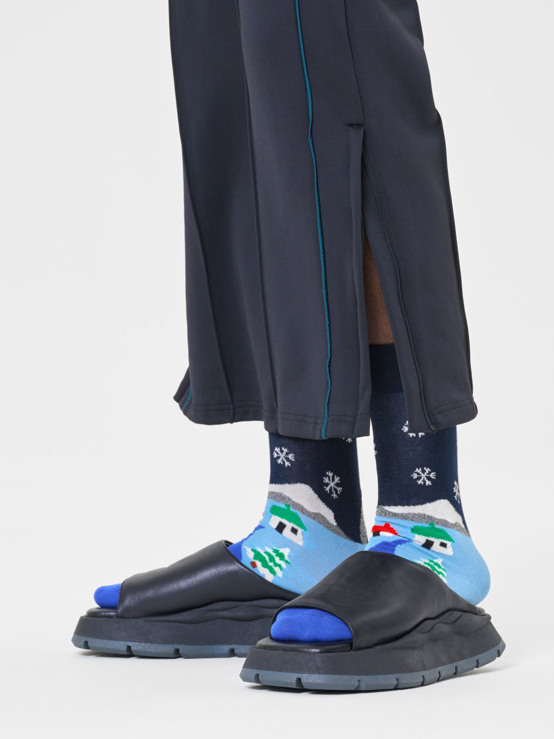 Ponožky Happy Socks The Little House On The Snowland (navy)