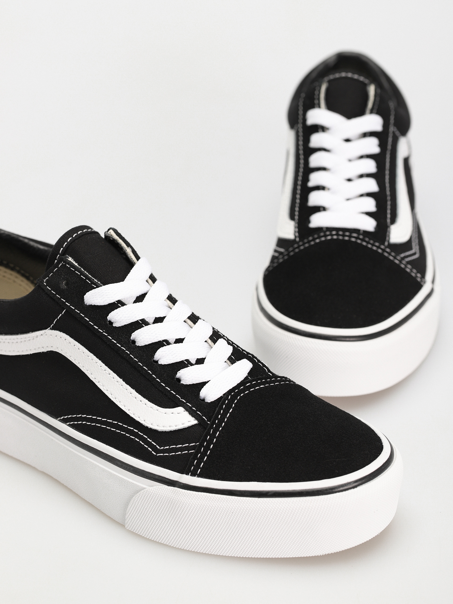 Topánky Vans Old Skool Platform (black/white)