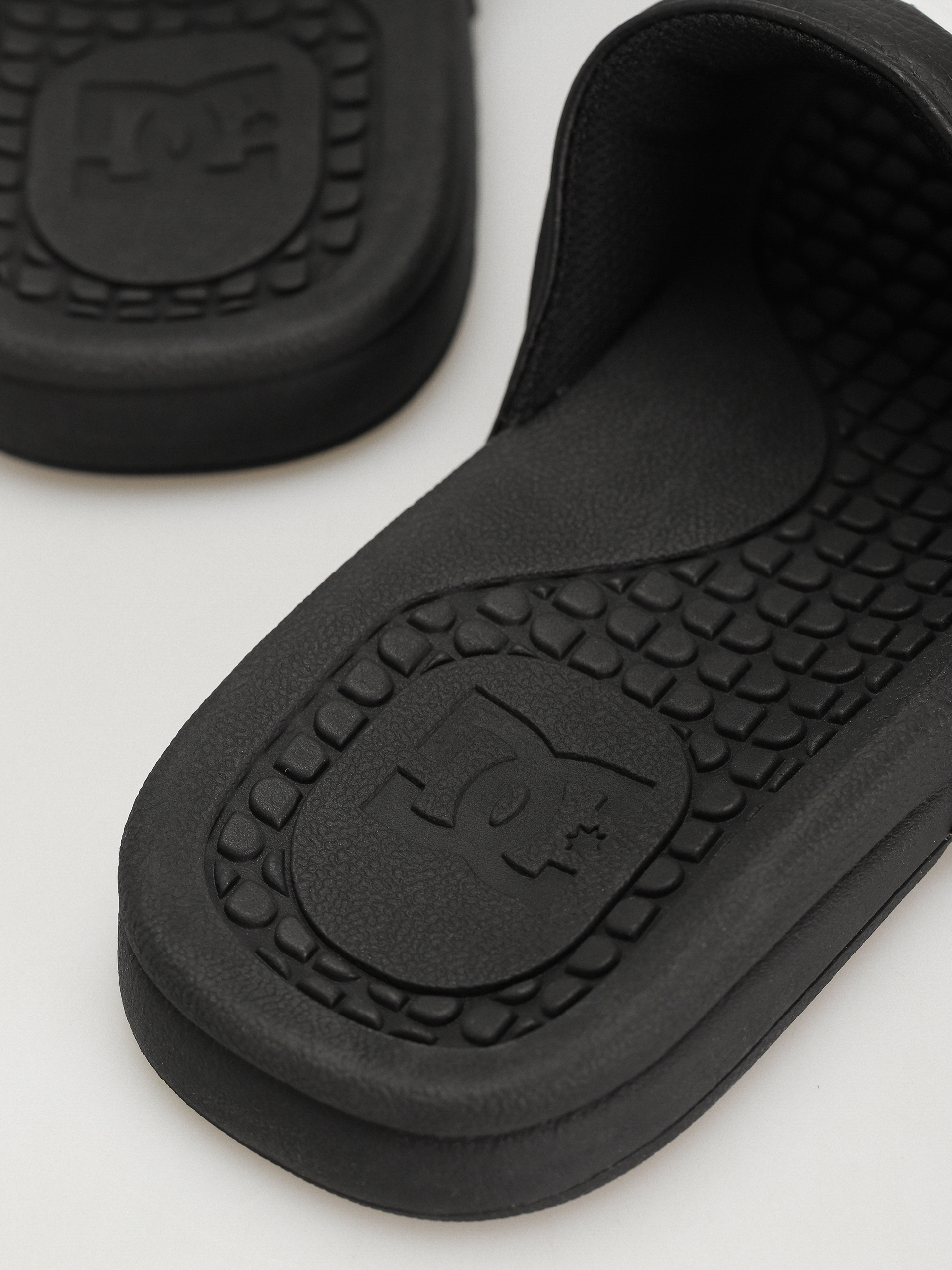 Šľapky DC Bolsa (black)