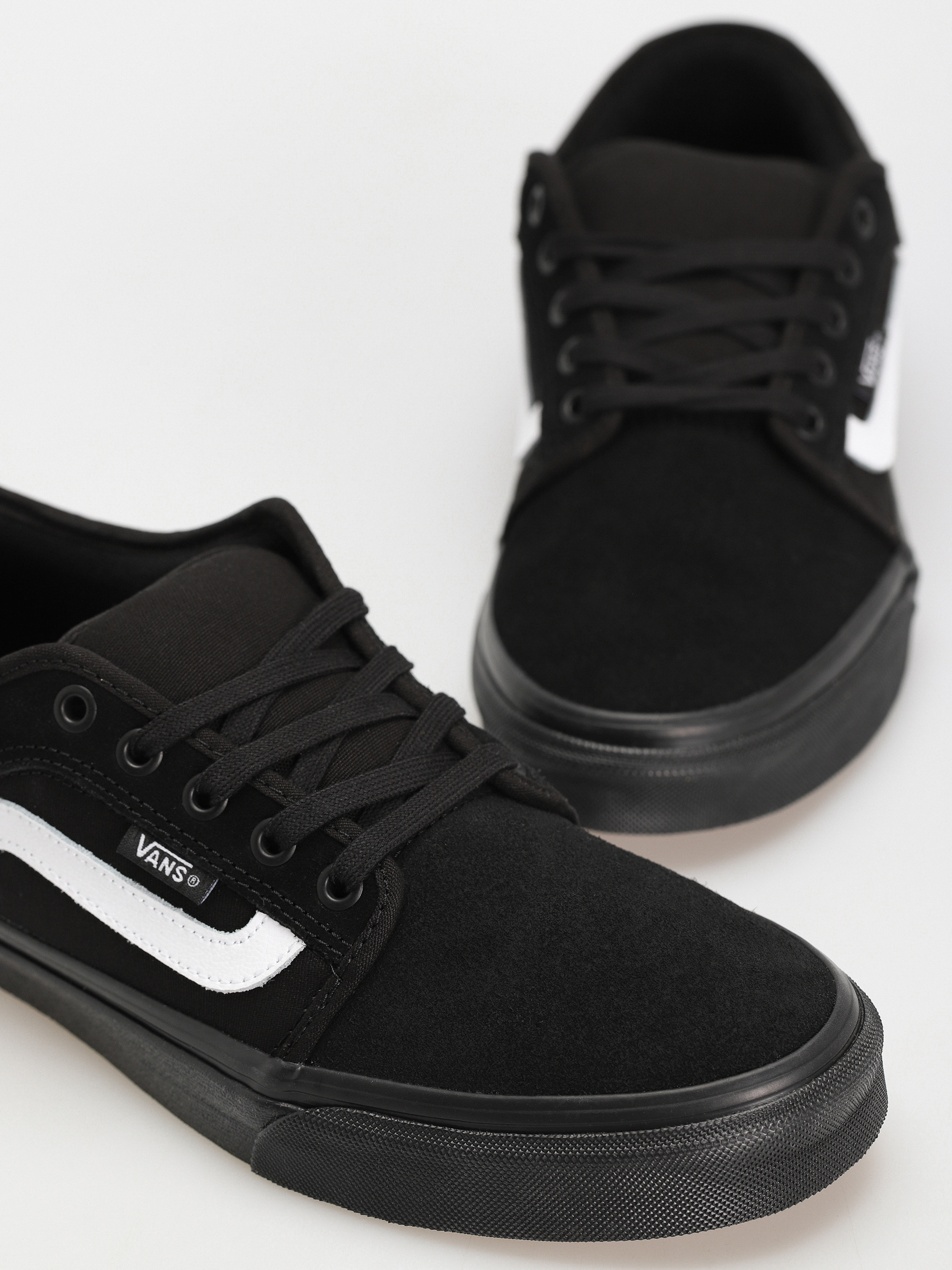 Topánky Vans Chukka Low Sidestripe (black/black/white)