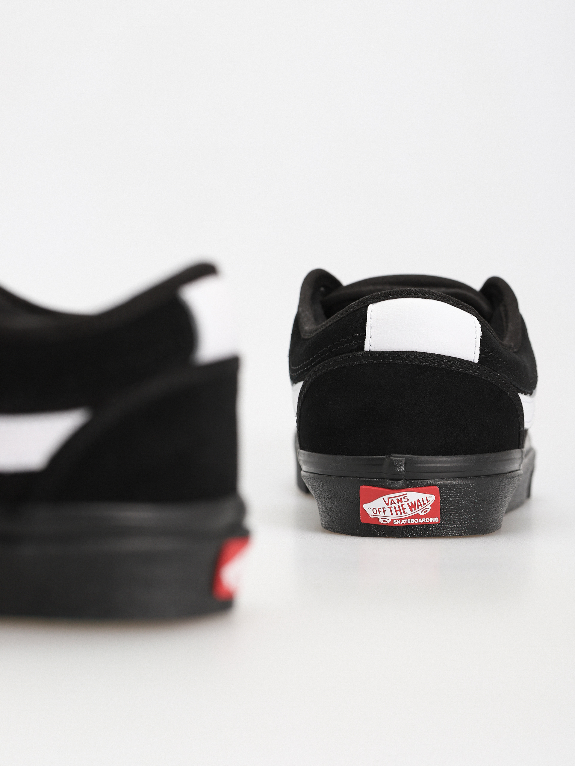 Topánky Vans Chukka Low Sidestripe (black/black/white)