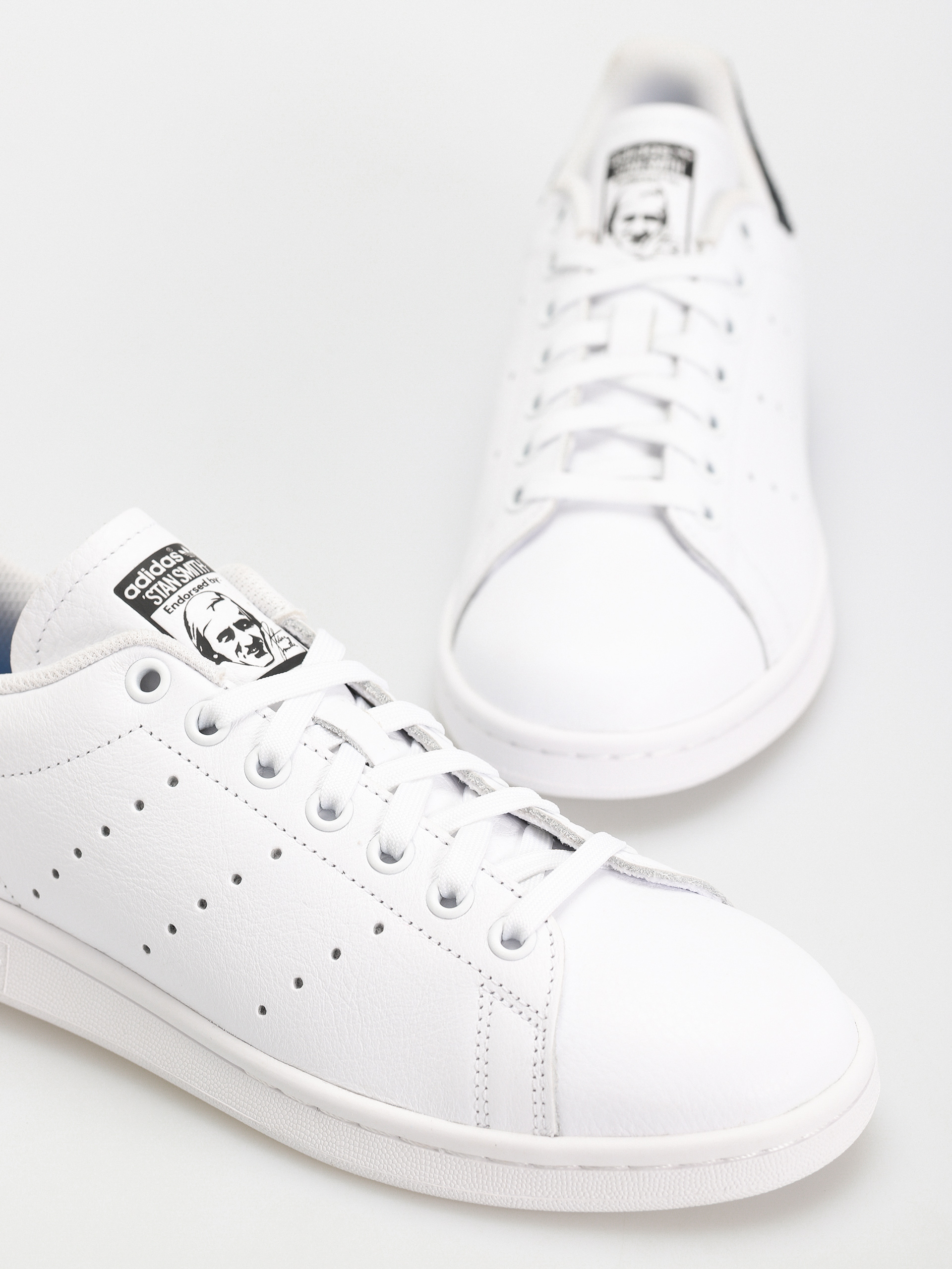 Topánky adidas Stan Smith ADV (ftwwht/cblack/ftwwht)