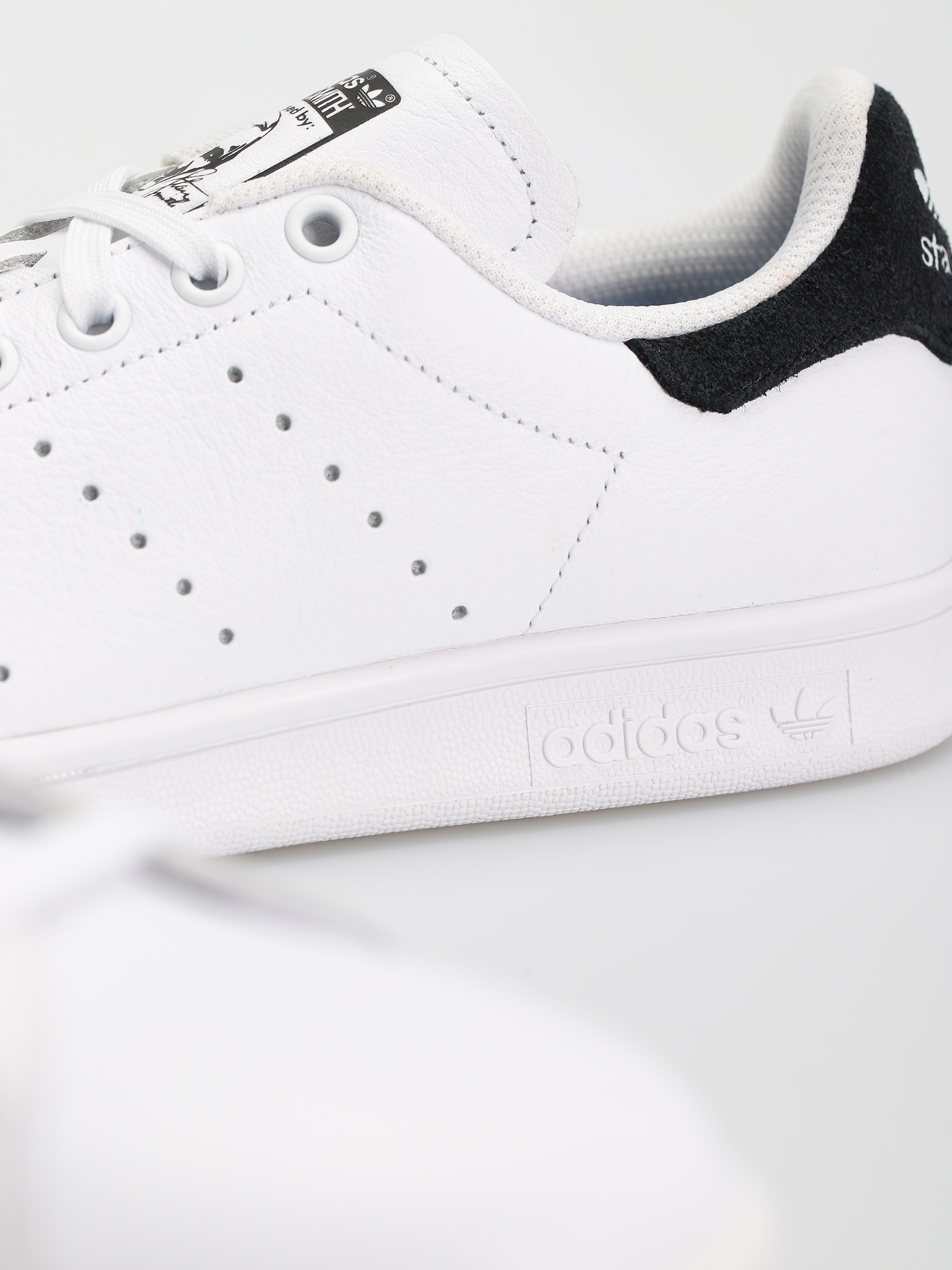 Topánky adidas Stan Smith ADV (ftwwht/cblack/ftwwht)