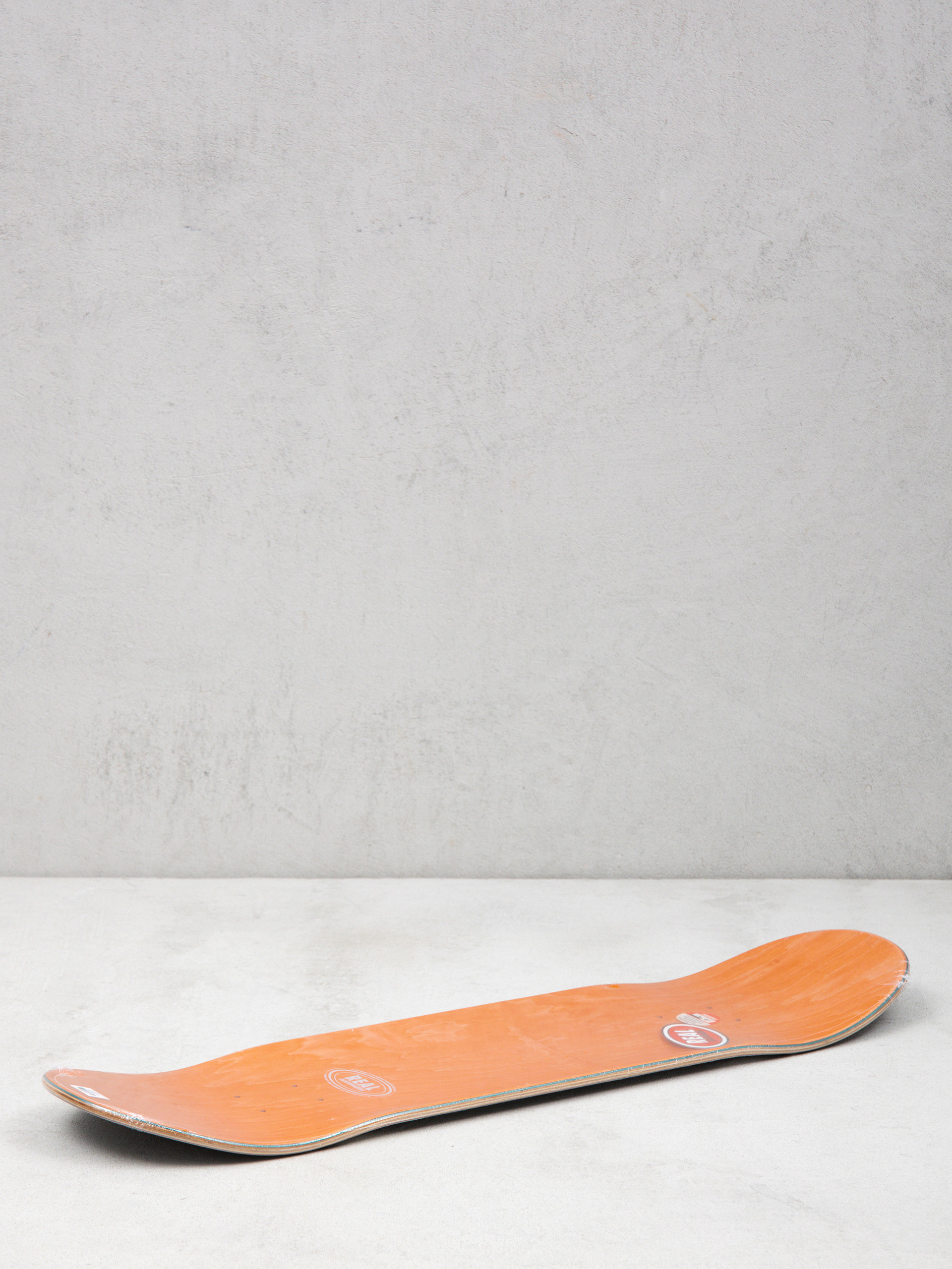 Doska Real Classic Oval (black/white)