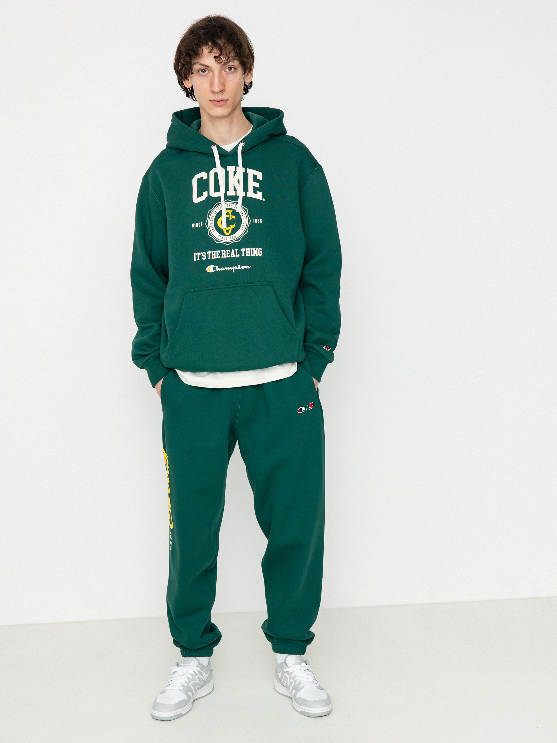 Mikina s kapucňou Champion X Coca Cola Hooded Sweatshirt 220180 (hlg)