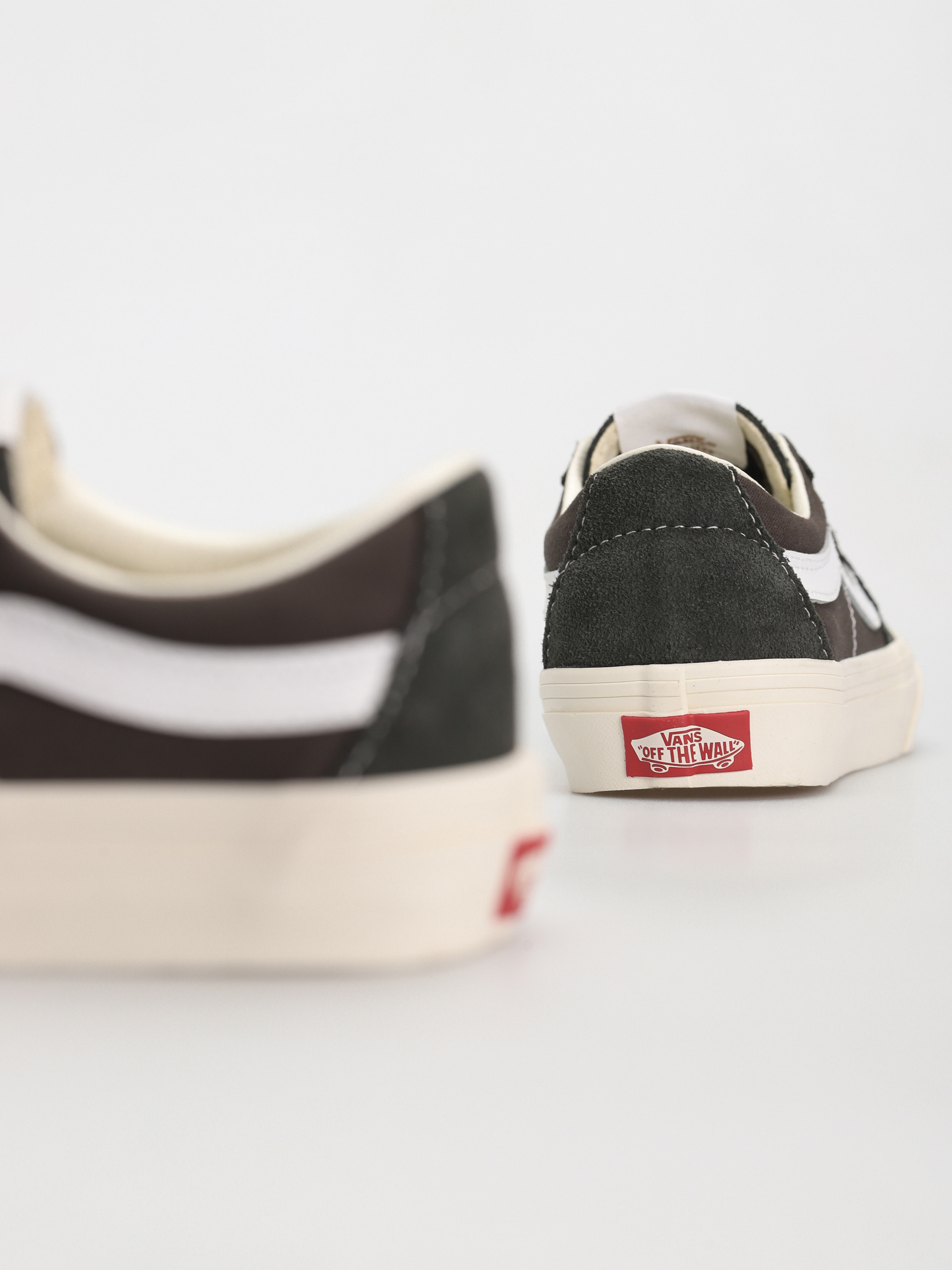 Topánky Vans Sk8 Low (canvas/suede black ink)
