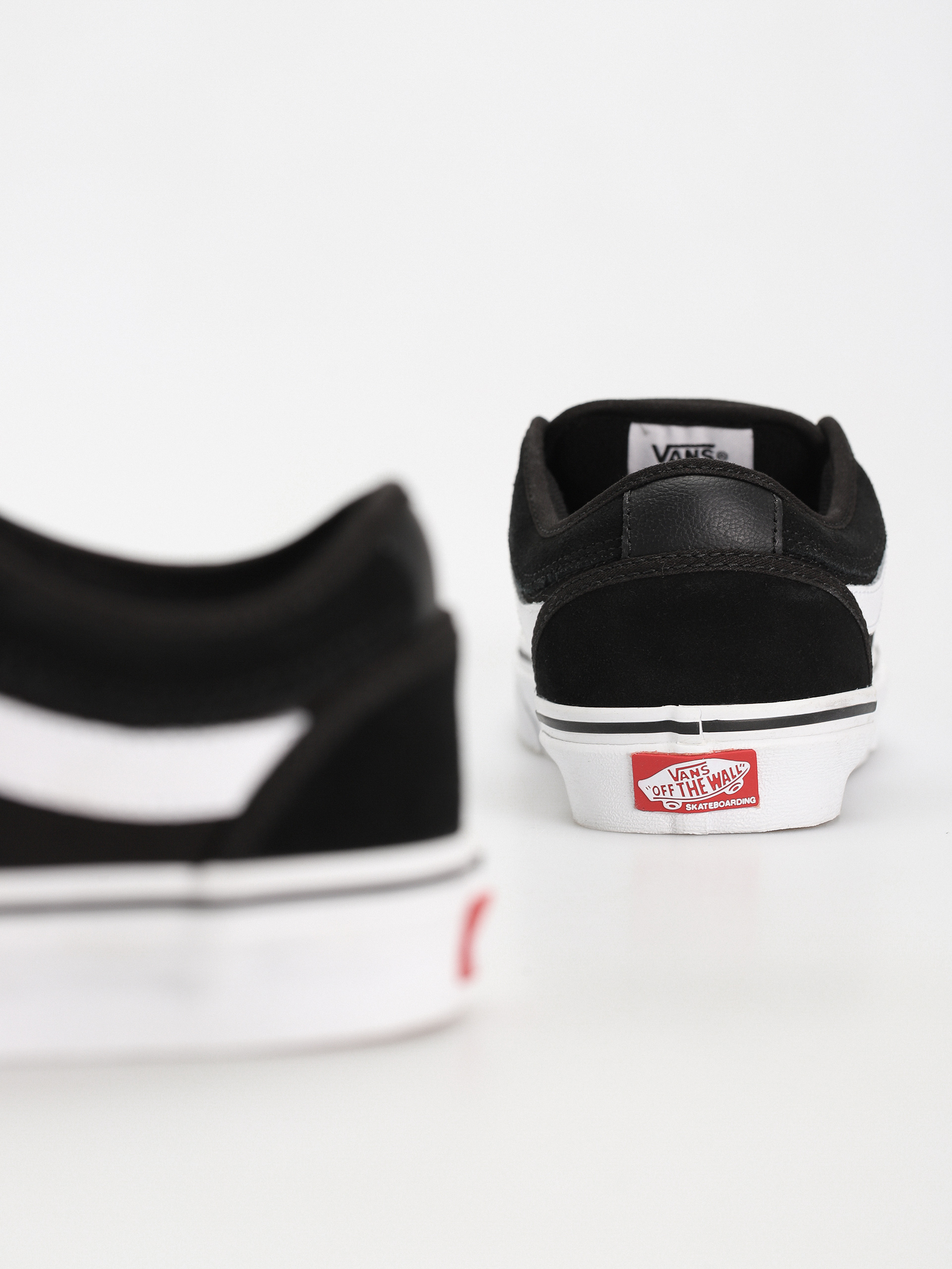 Topánky Vans Chukka Low Sidestripe (black/white)