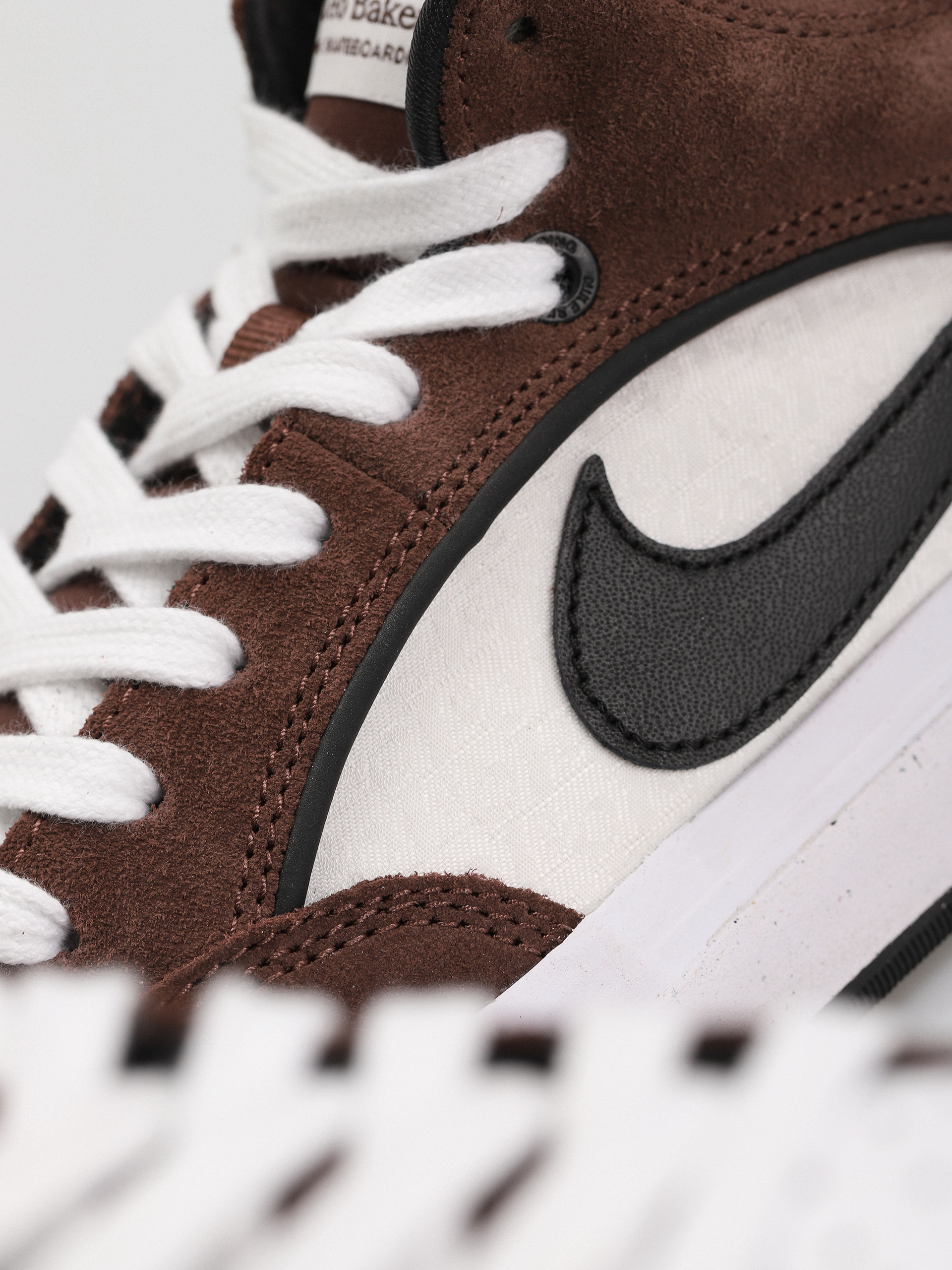 Topánky Nike SB React Leo (lt chocolate/black white black)