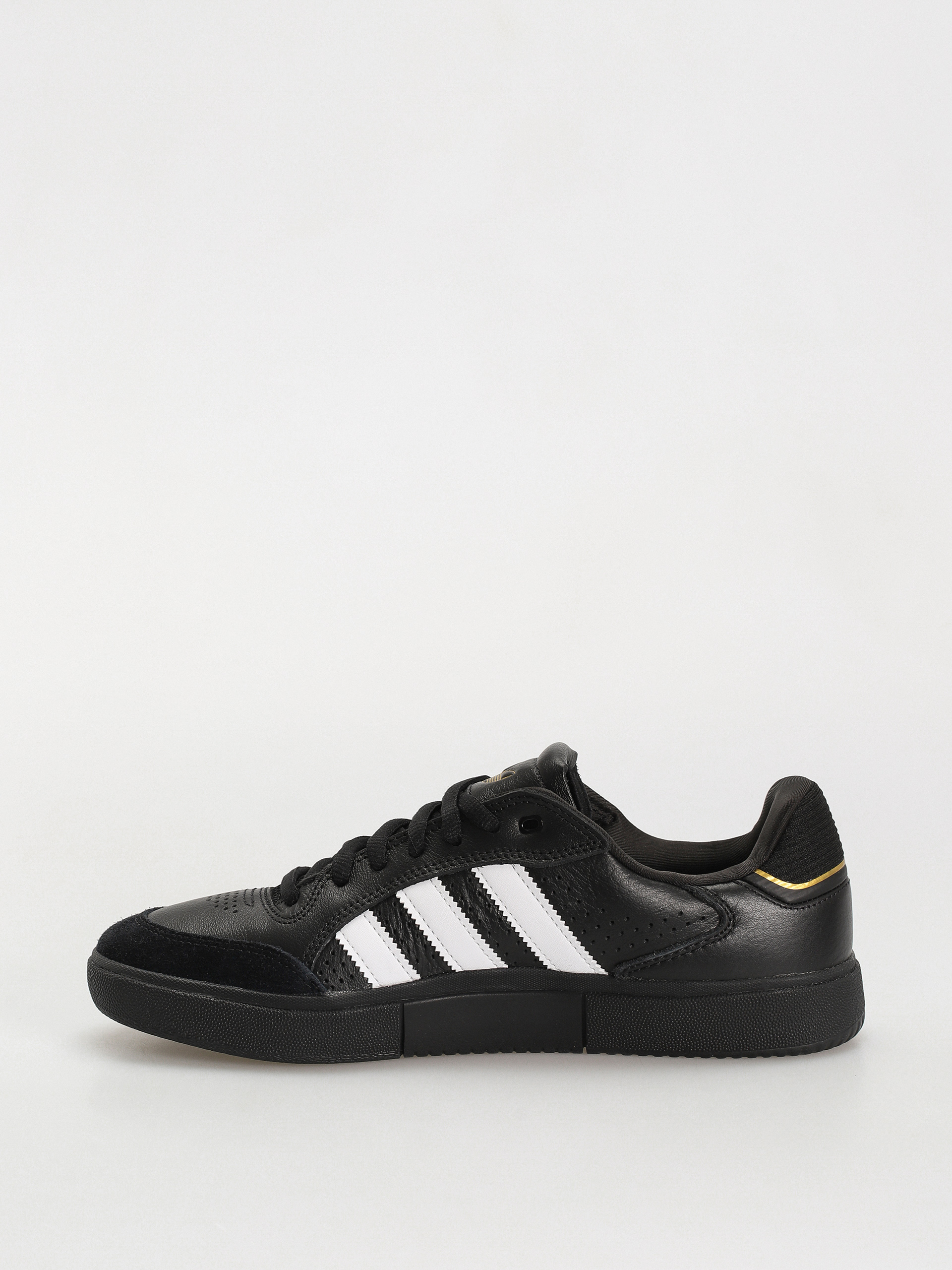 Topánky adidas Tyshawn Low (cblack/ftwwht/goldmt)