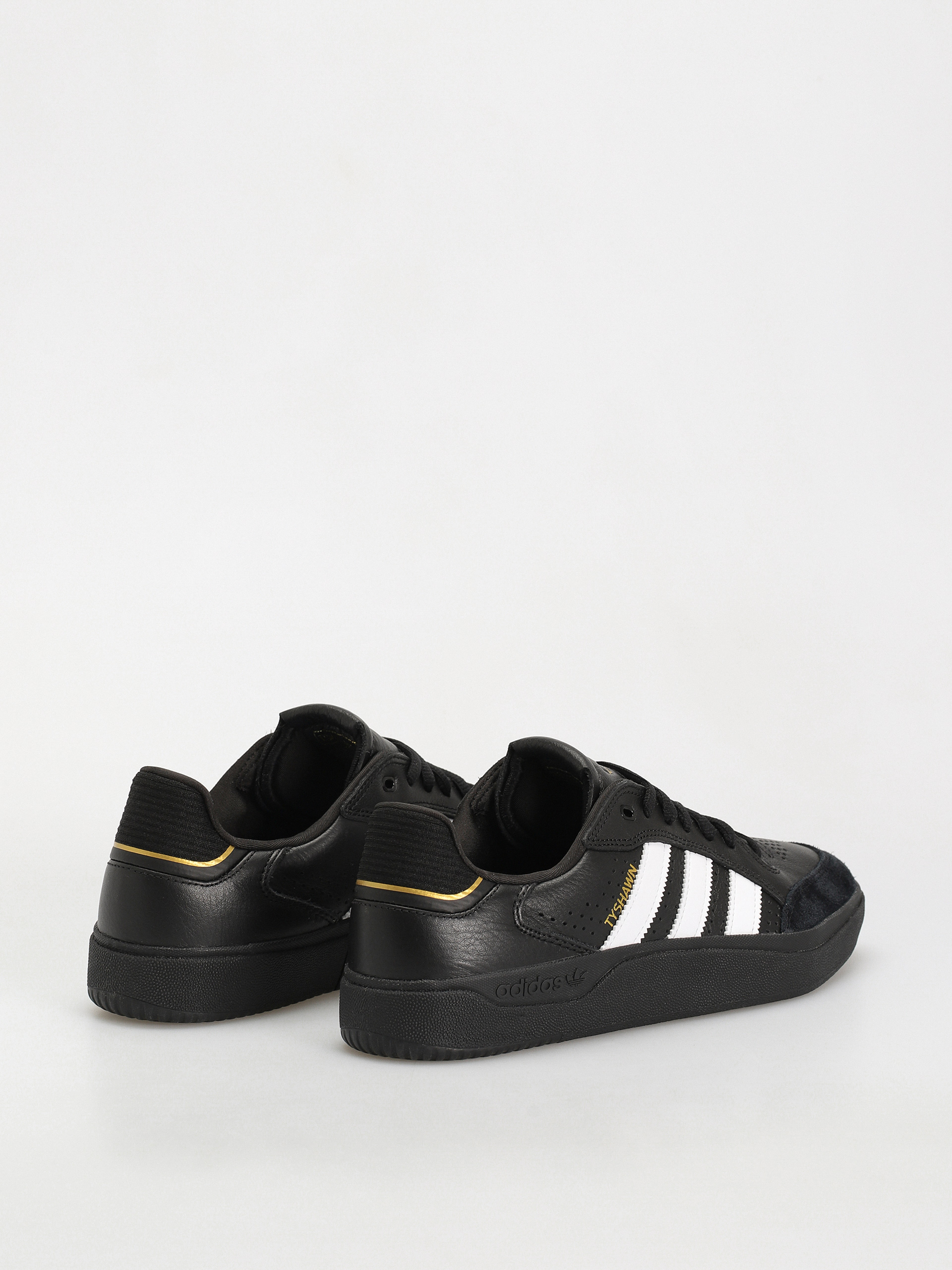 Topánky adidas Tyshawn Low (cblack/ftwwht/goldmt)