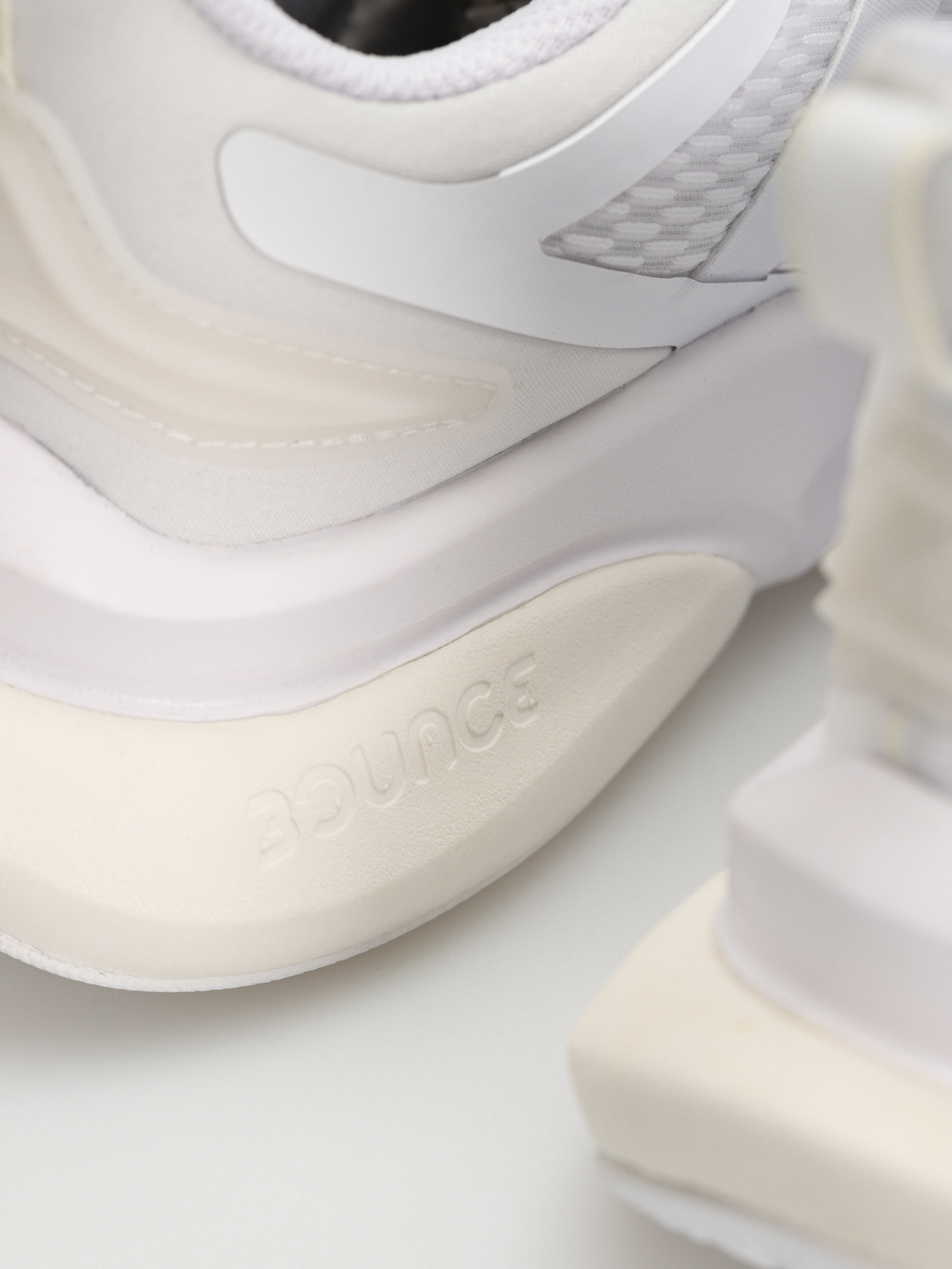 Topánky adidas AlphaBounce + (ftwwht/ftwwht/cwhite)