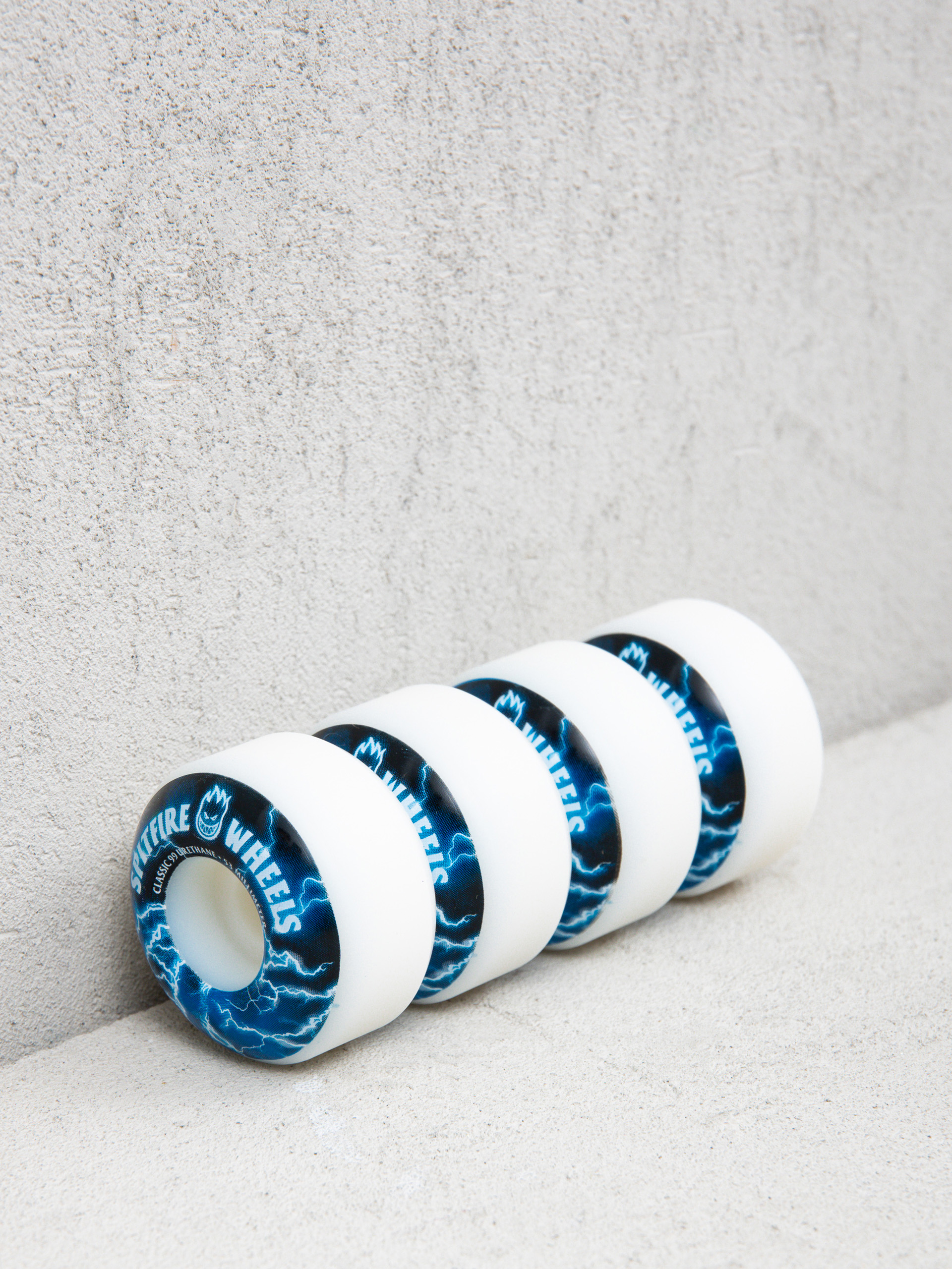 Kolieska Spitfire Classic 99D Firebolts Bighehad (white/blue)