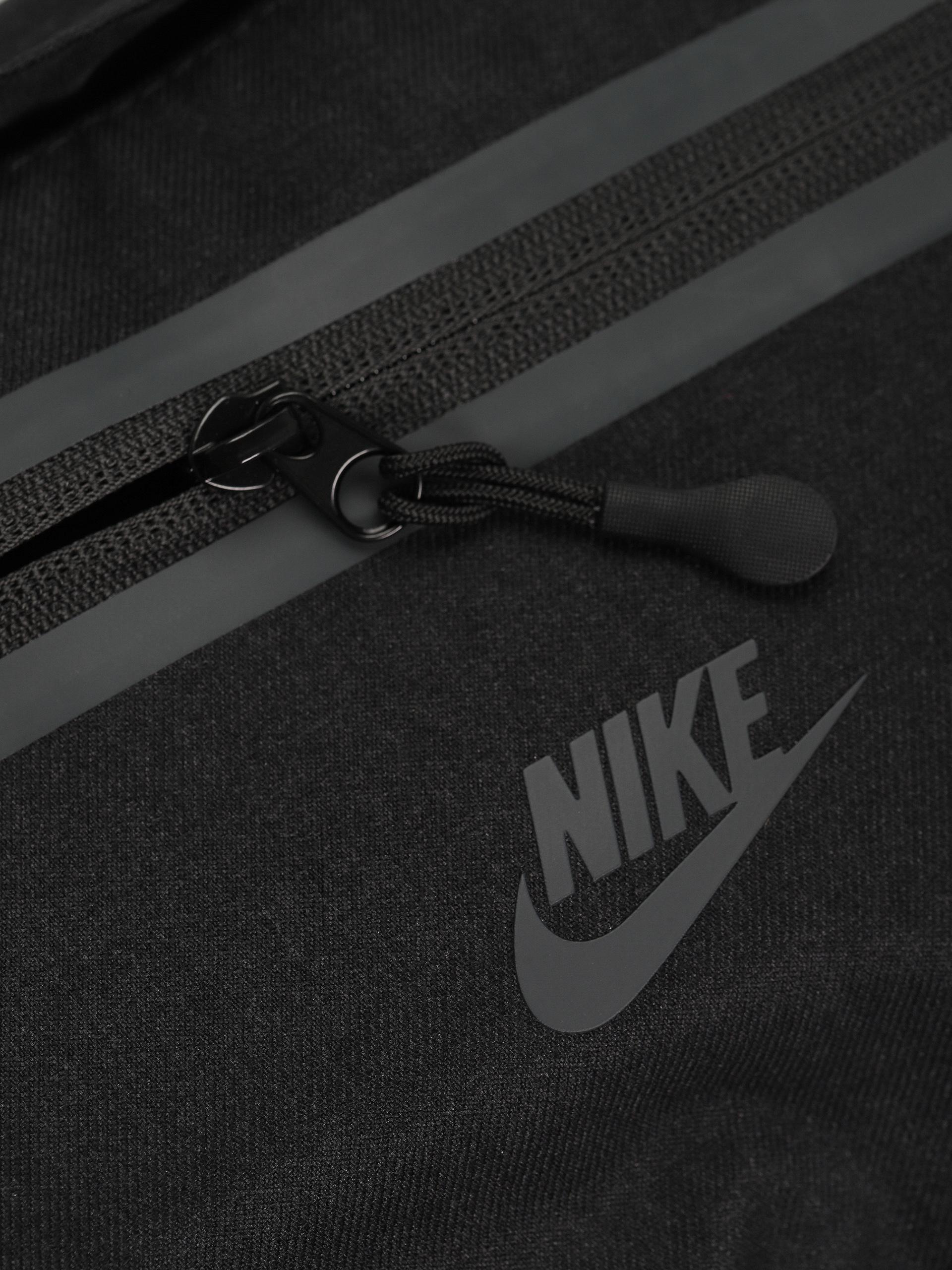 Ľadvinka Nike SB Elemental Premium (black/black/anthracite)