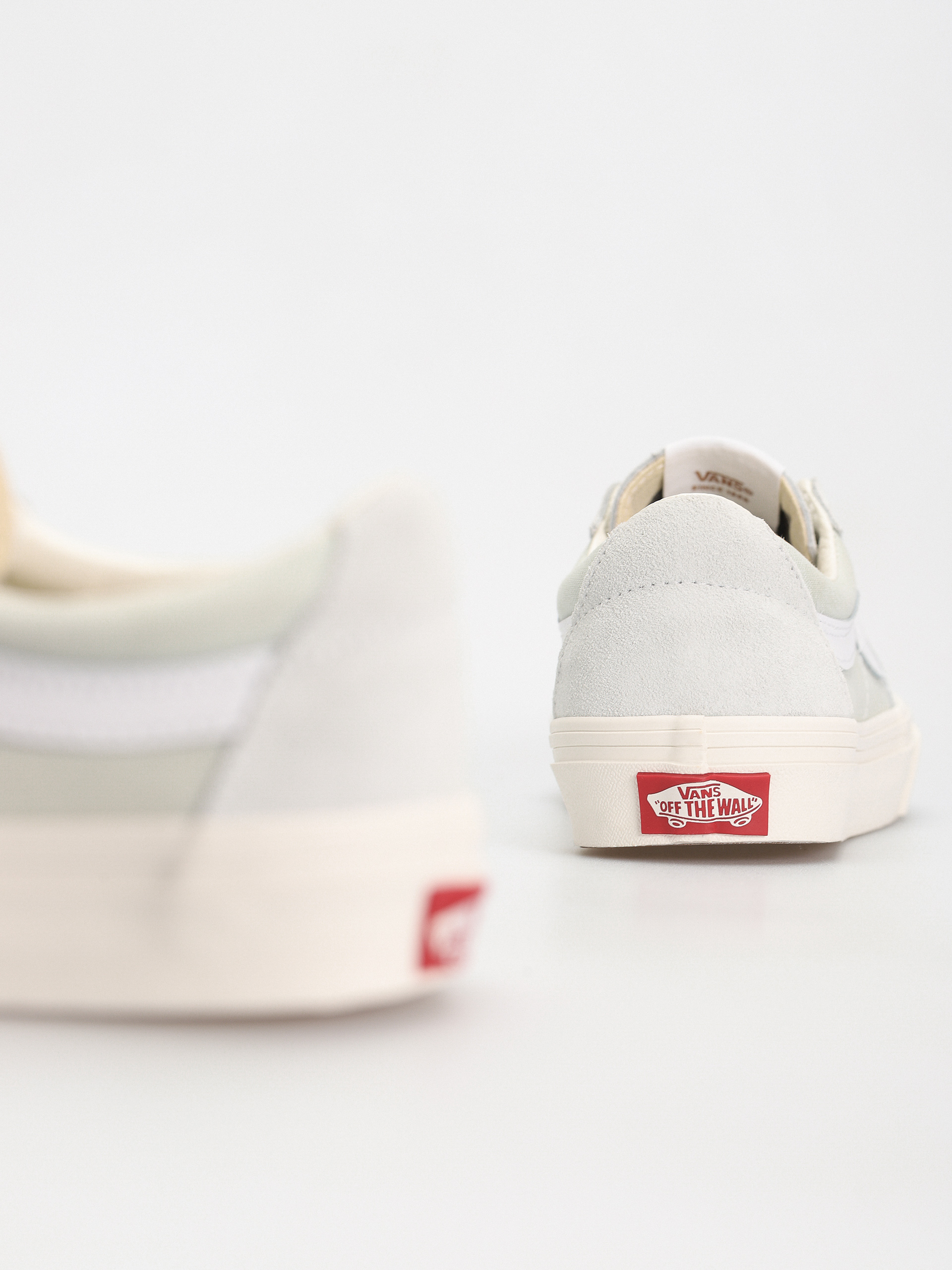 Topánky Vans Sk8 Low (canvas/suede murmur)