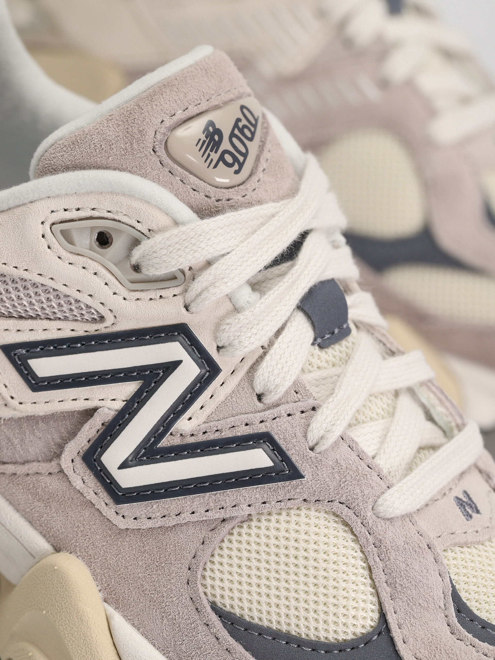 Topánky New Balance 9060 (moonrock linen)