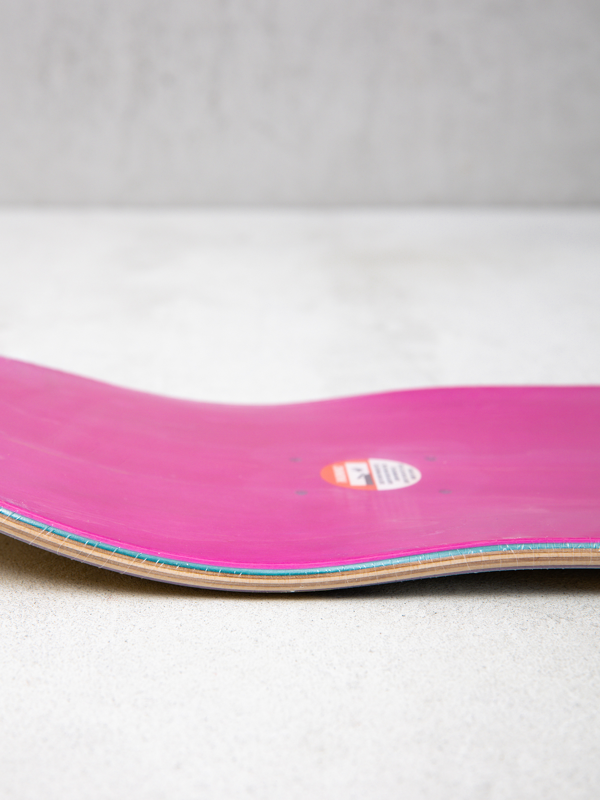 Doska Real Classic Oval (yellow/black)