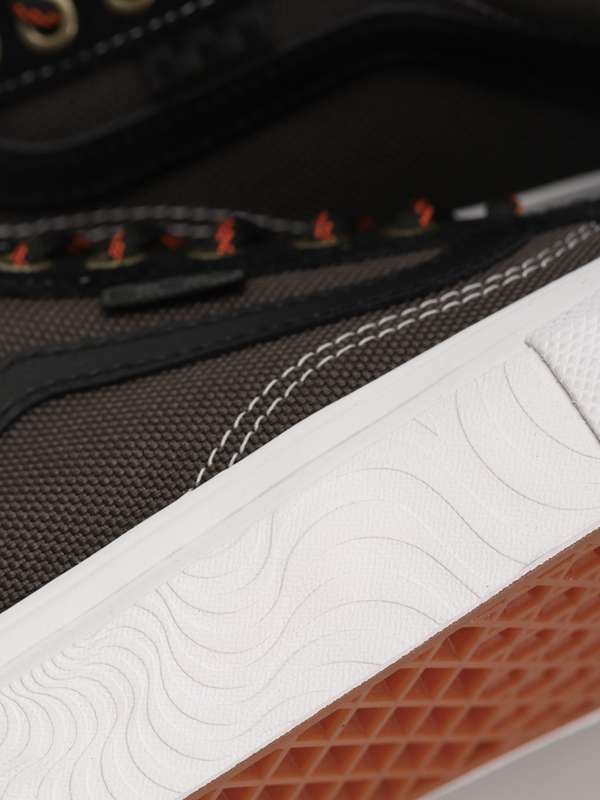 Topánky Vans X Spitfire Skate Old Skool (spitfire black/flame)