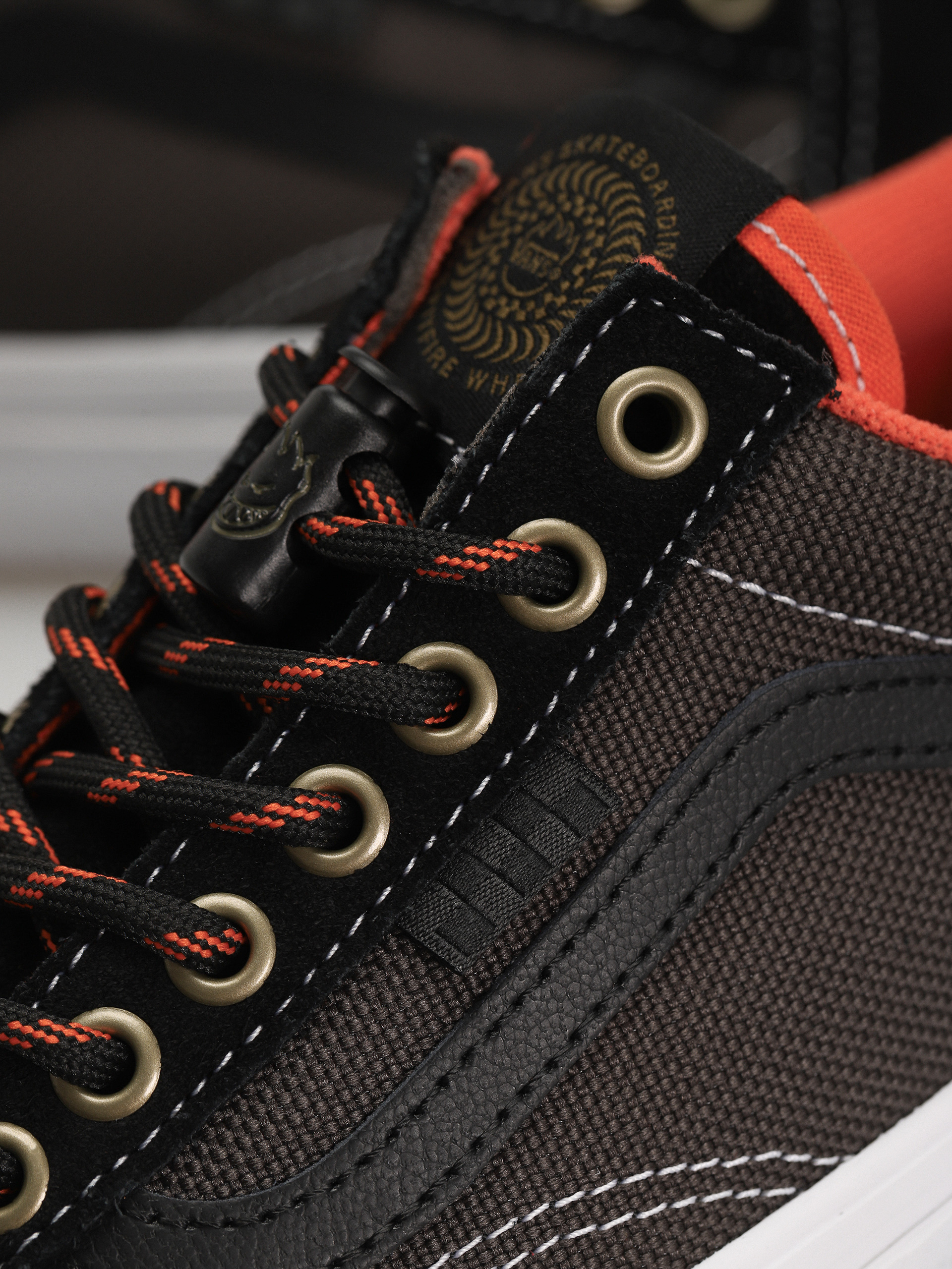 Topánky Vans X Spitfire Skate Old Skool (spitfire black/flame)