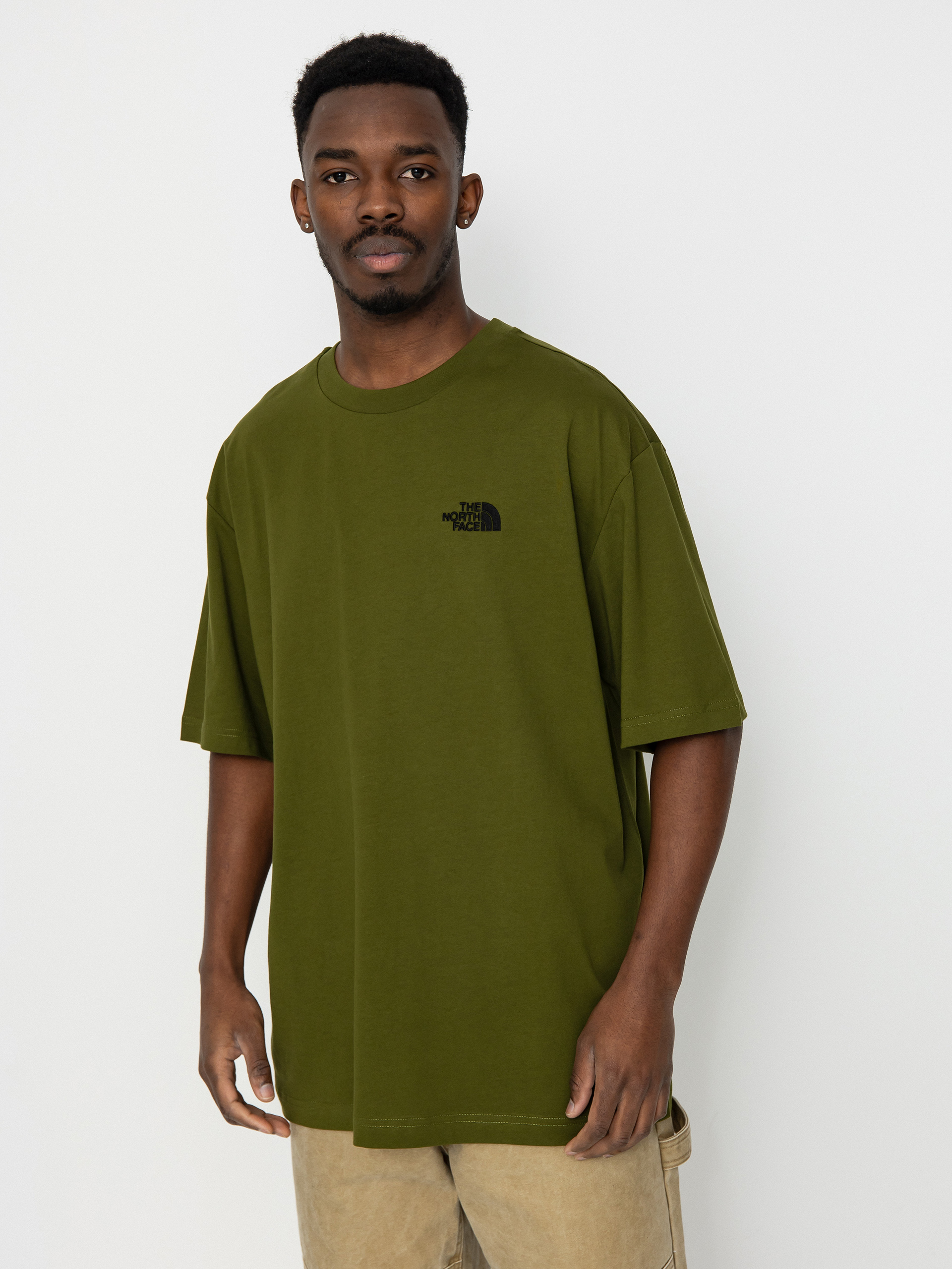 Tričko The North Face Essential Oversize (forest olive)