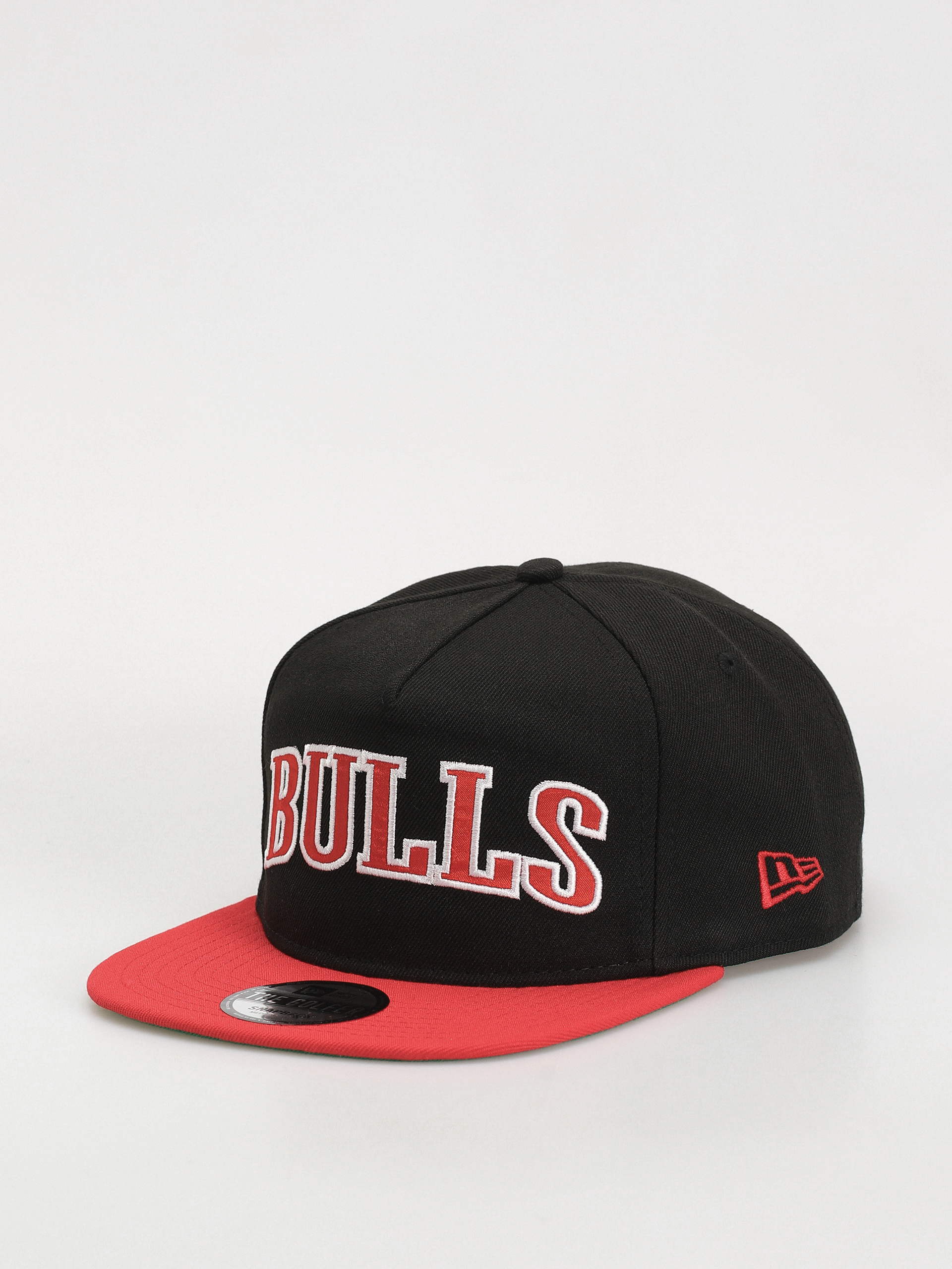 Šiltovka New Era NBA Golfer Chicago Bulls (black/red)